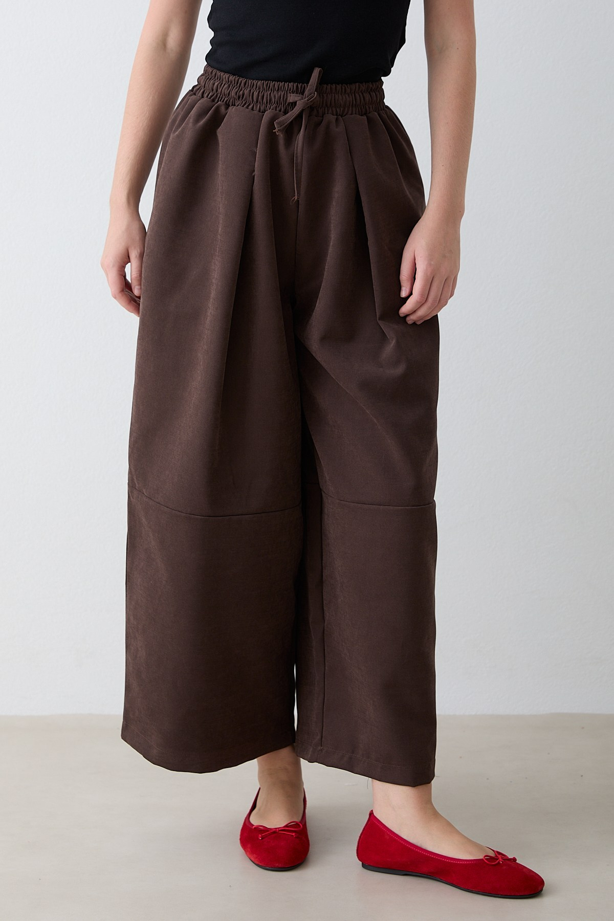 Beli Lastikli Süet Pantolon - Kahve