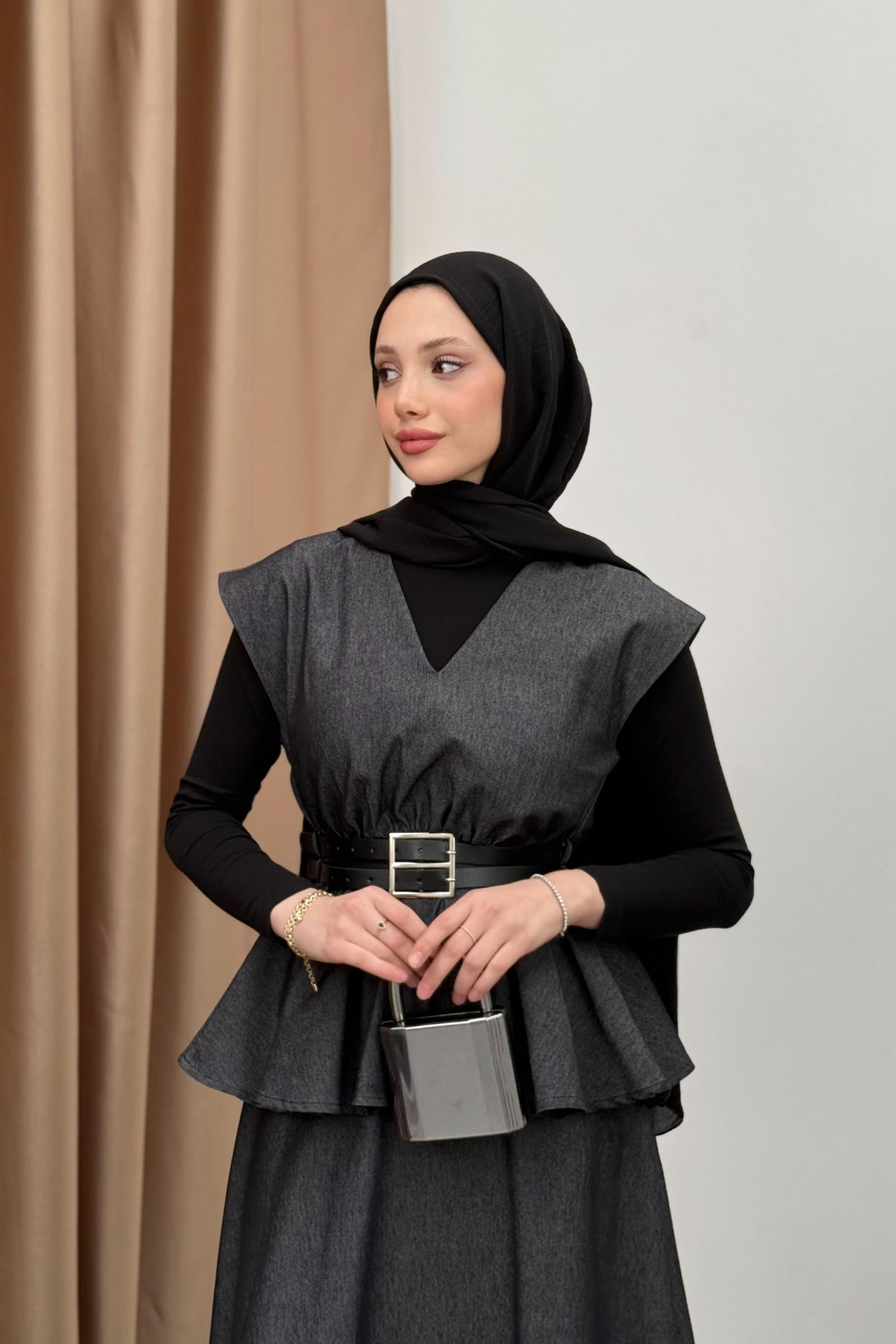 Çift Kemerli Kot Etekli Takım - Siyah