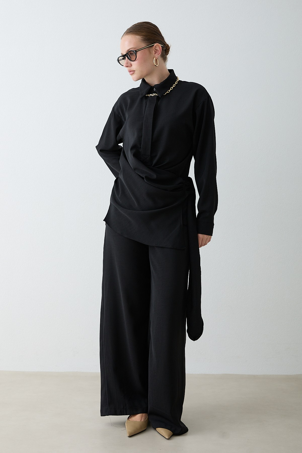 Drape Bağlamalı Pantolonlu Takım - Siyah