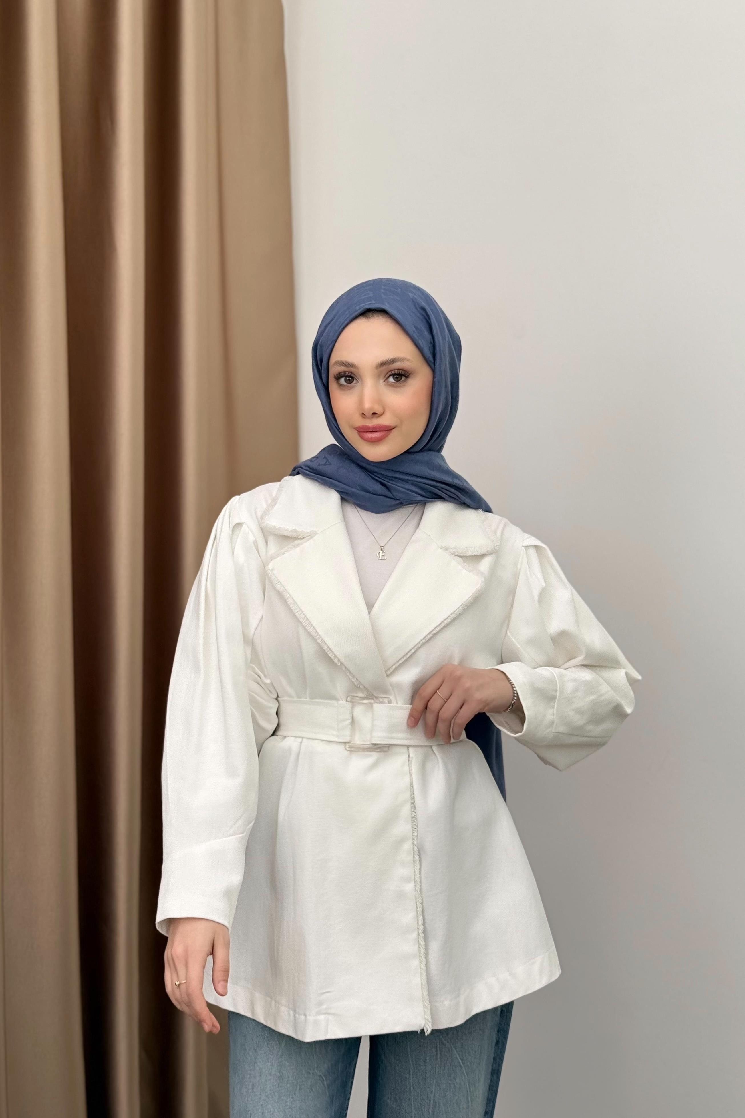 Gabardin Kemerli Ceket - Beyaz