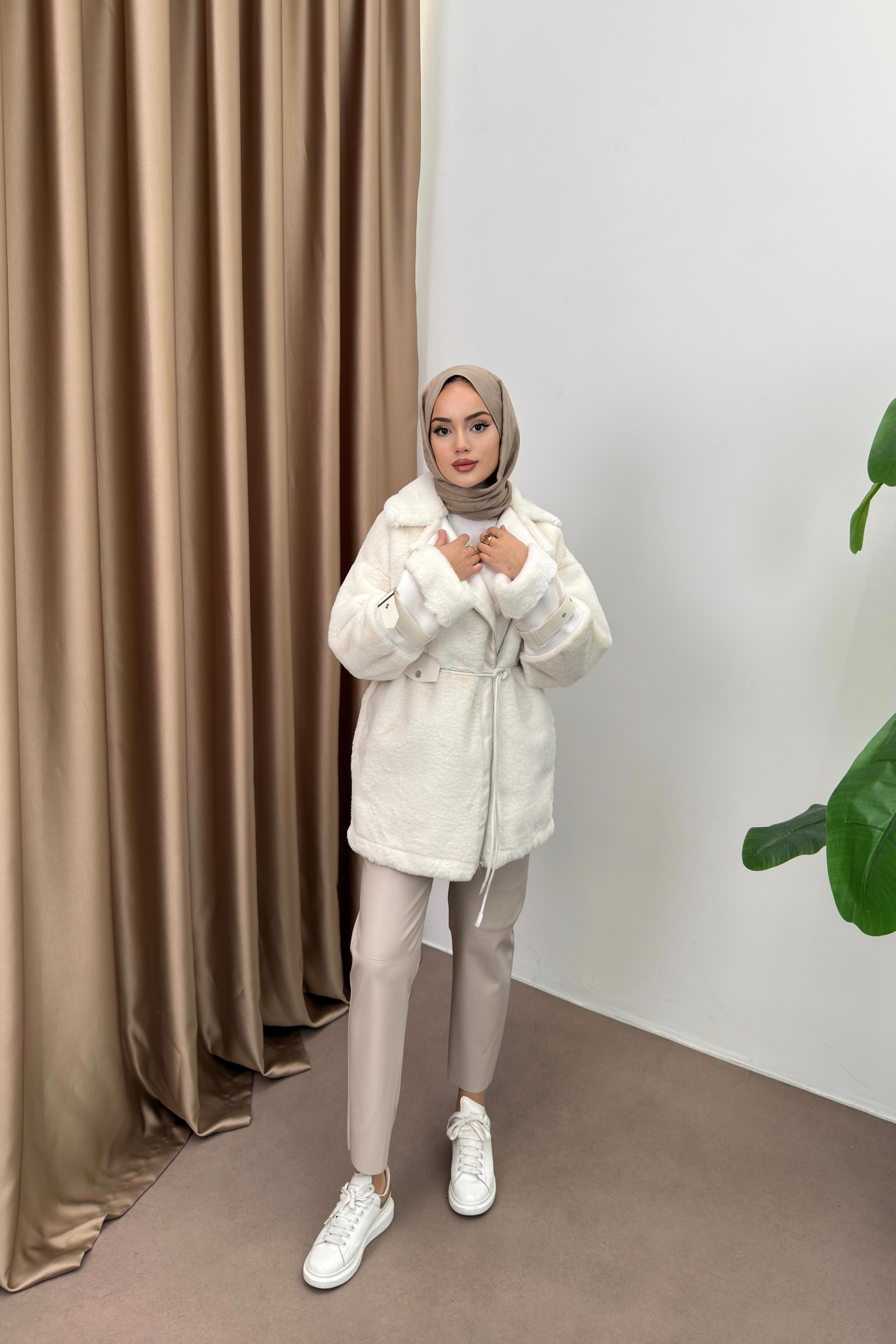 Goldie Peluş Kaban - BEYAZ