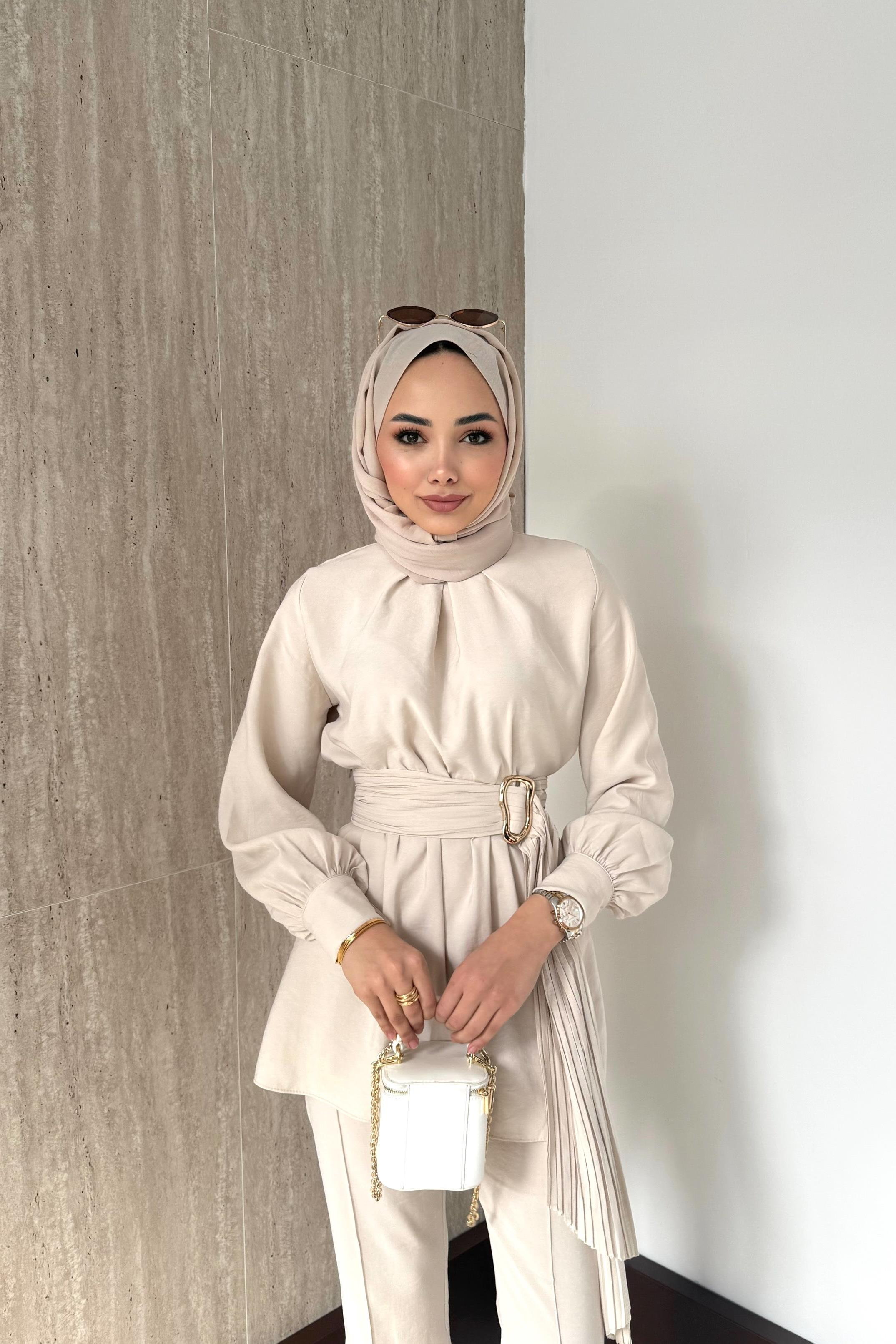 Kraş Kemerli Modal Pantolonlu Takım - Bej