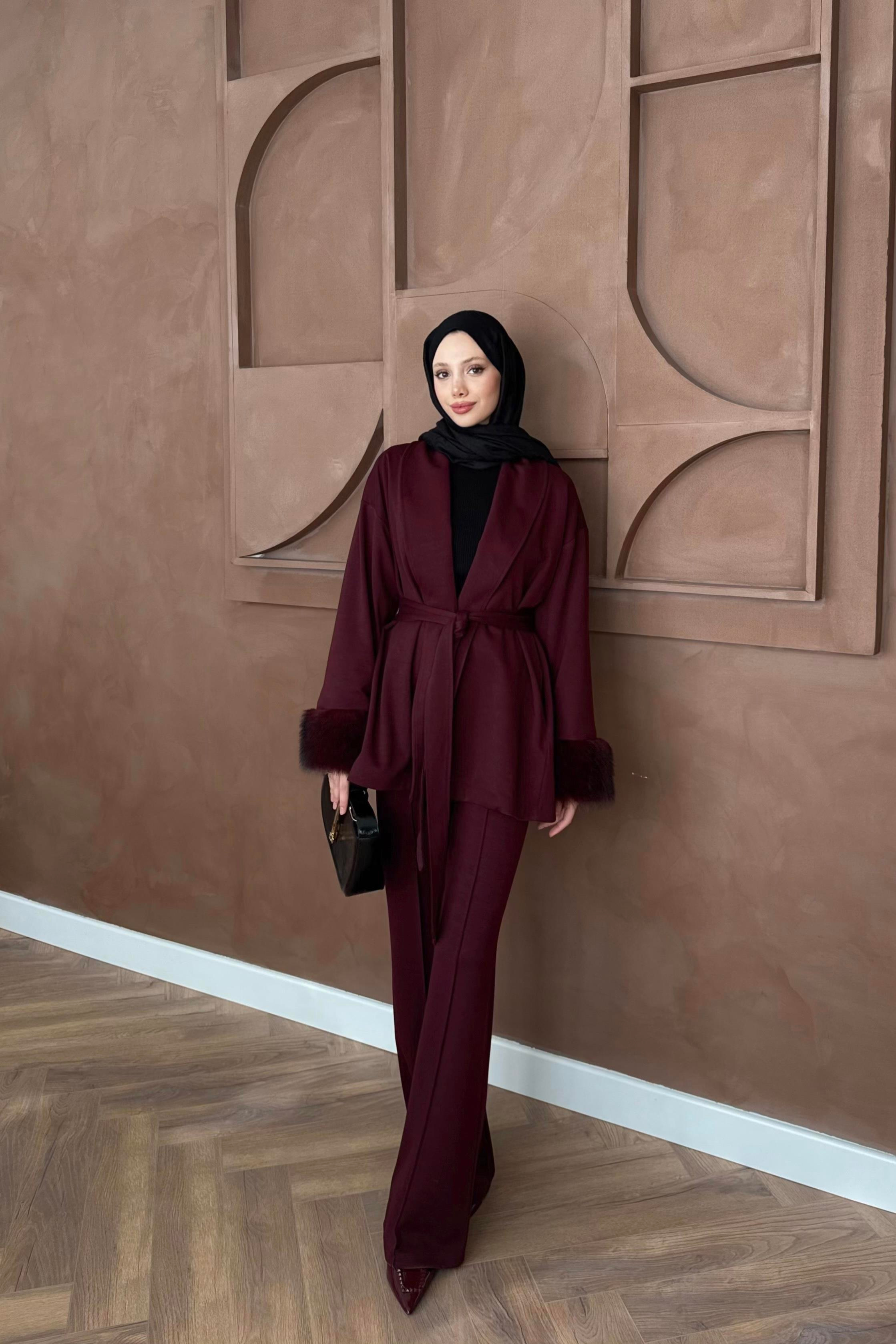 Kürk Kol Detaylı Pantolonlu Takım - Mürdüm