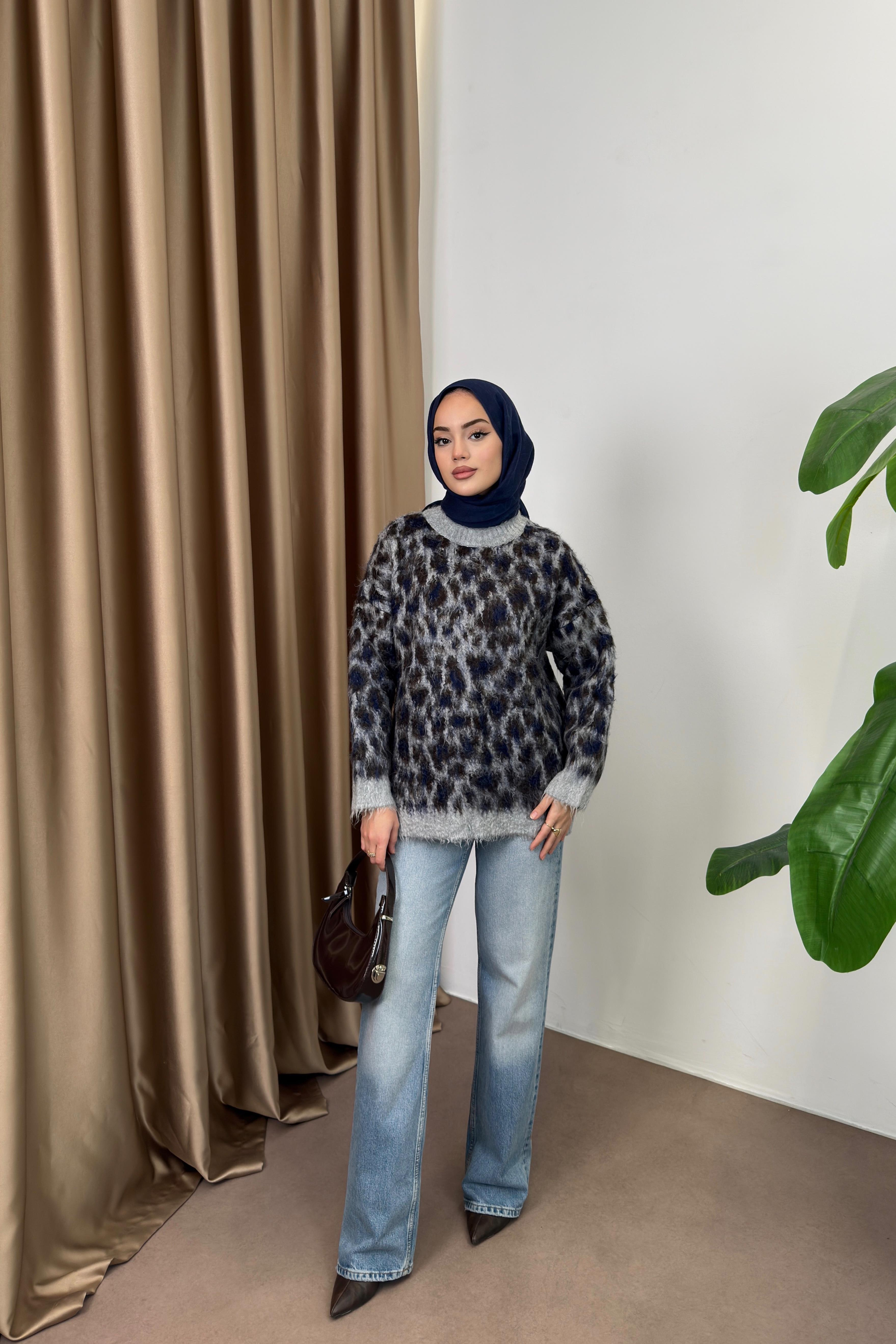 Leopar Desenli Kazak - GRİ