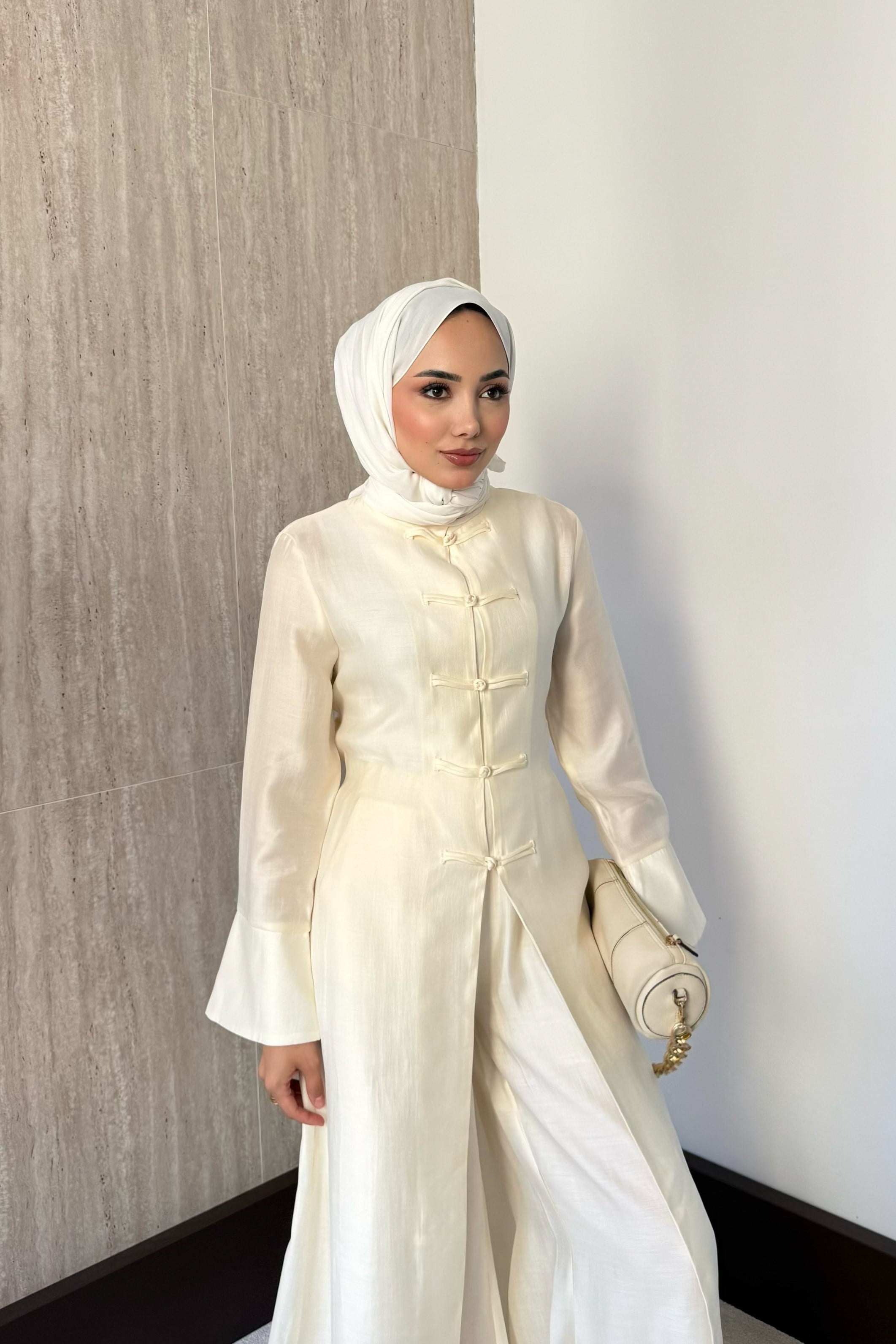 Mandarin Yakalı Pantolonlu Takım - Krem
