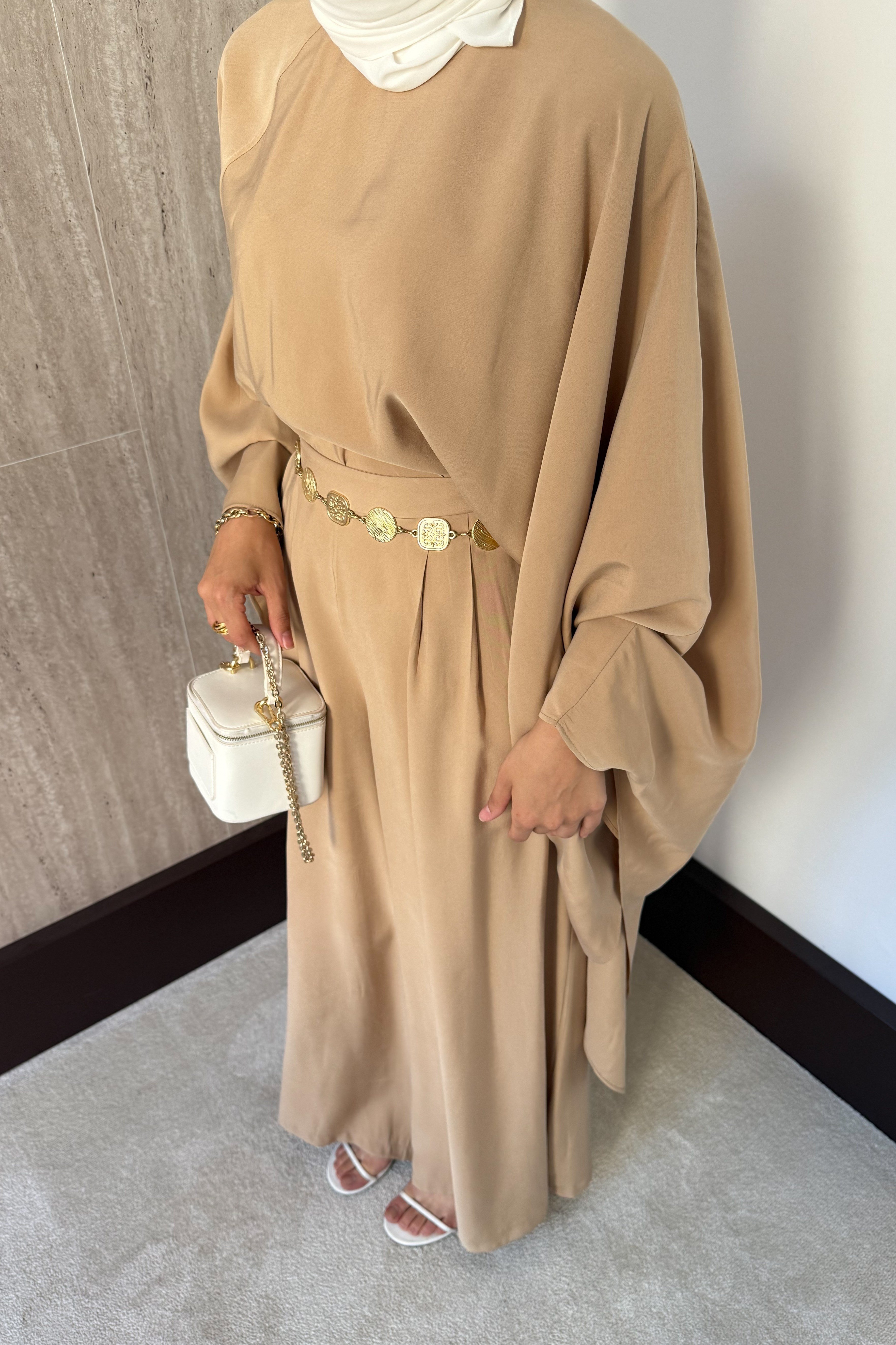 Nova Gold Aksesuarlı Pantolonlu Takım - Camel