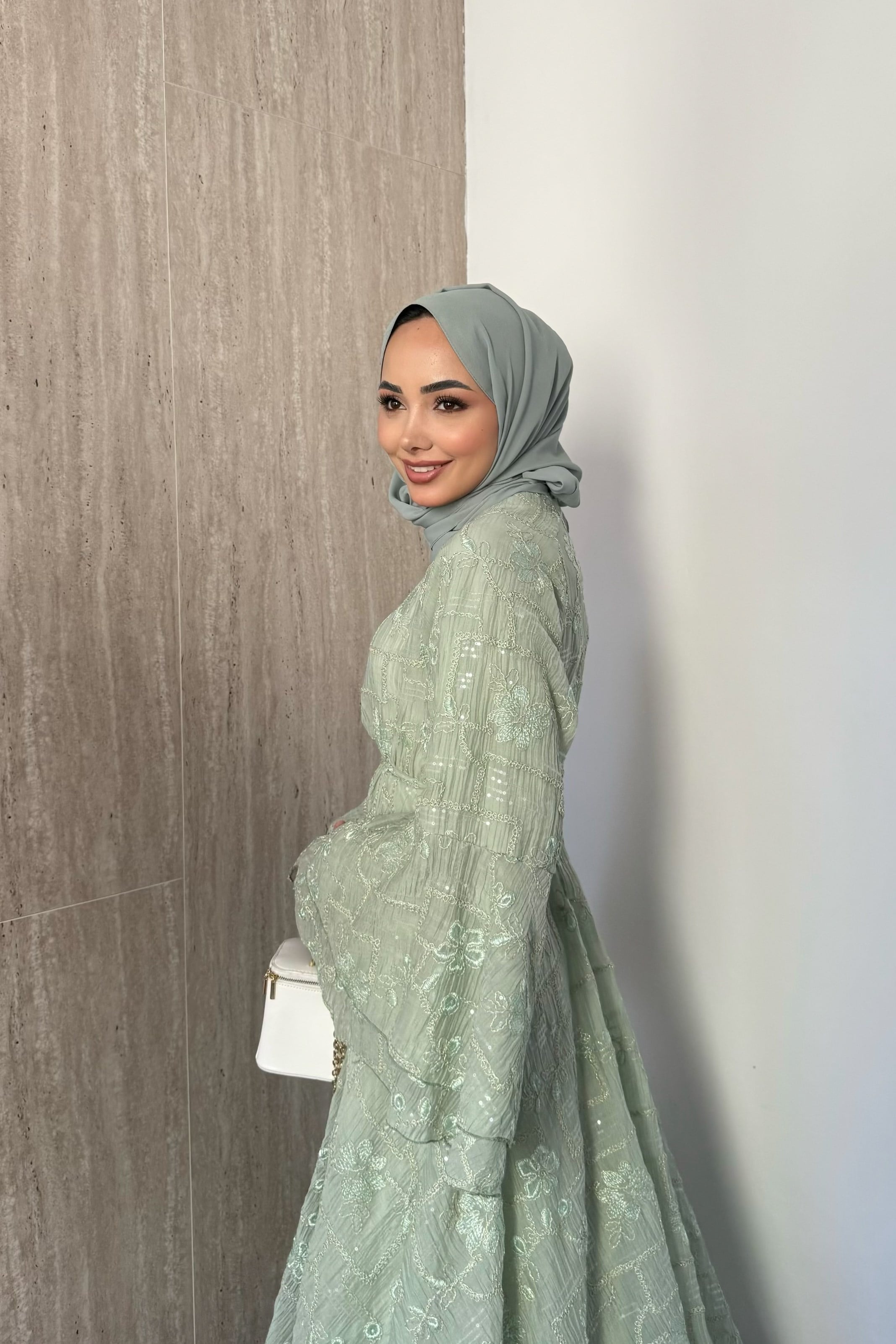 Payet İşlemeli Dantel Elbise - Mint