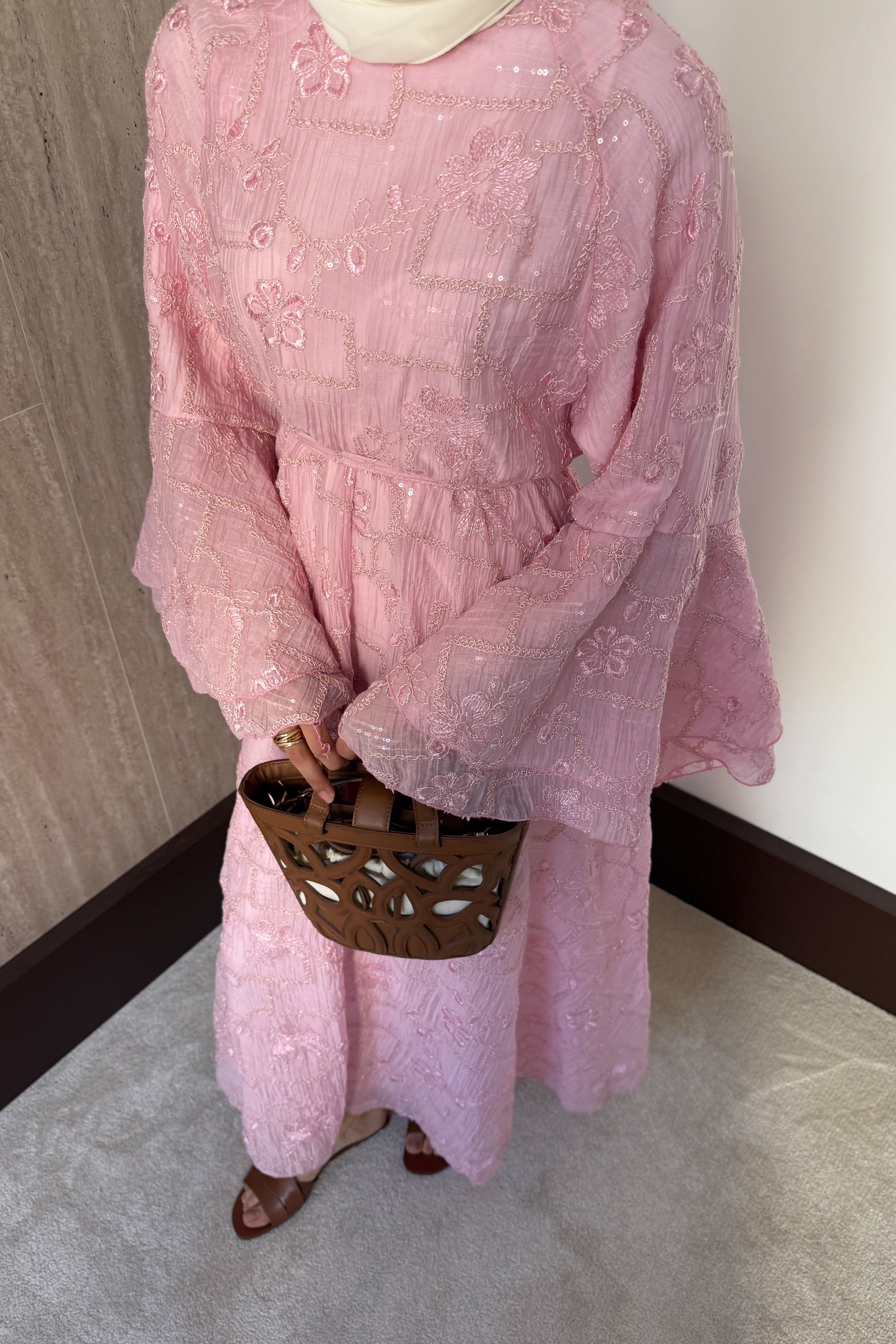 Payet İşlemeli Dantel Elbise - Pembe