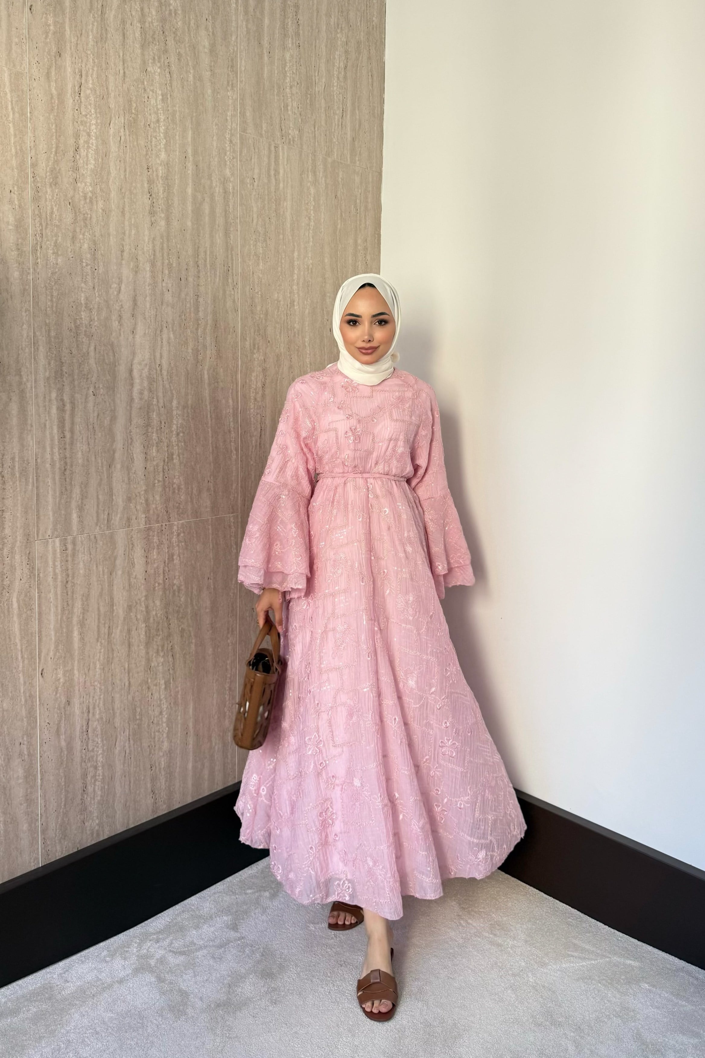 Payet İşlemeli Dantel Elbise - Pembe