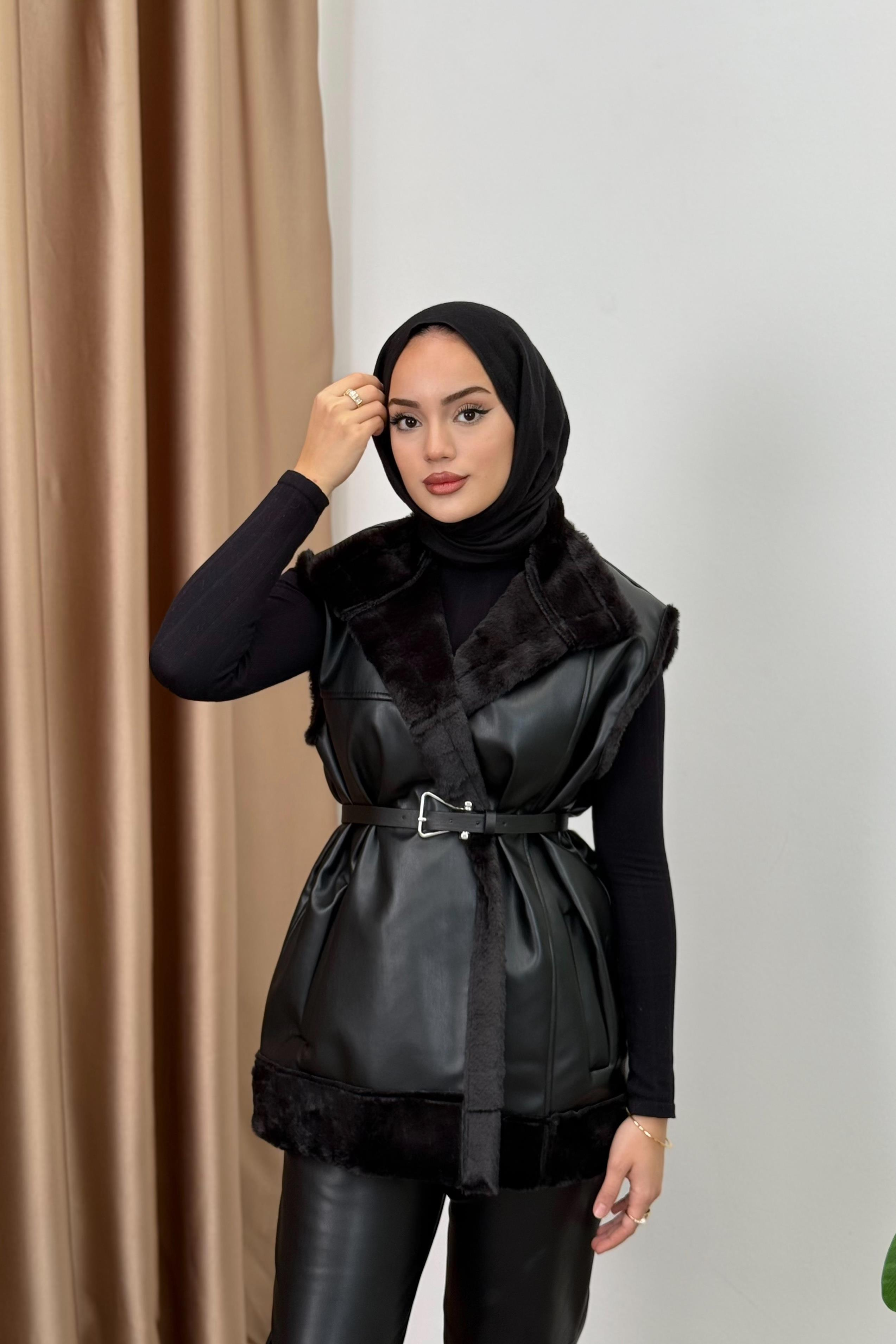 Peluş Detaylı Deri Yelek - SİYAH