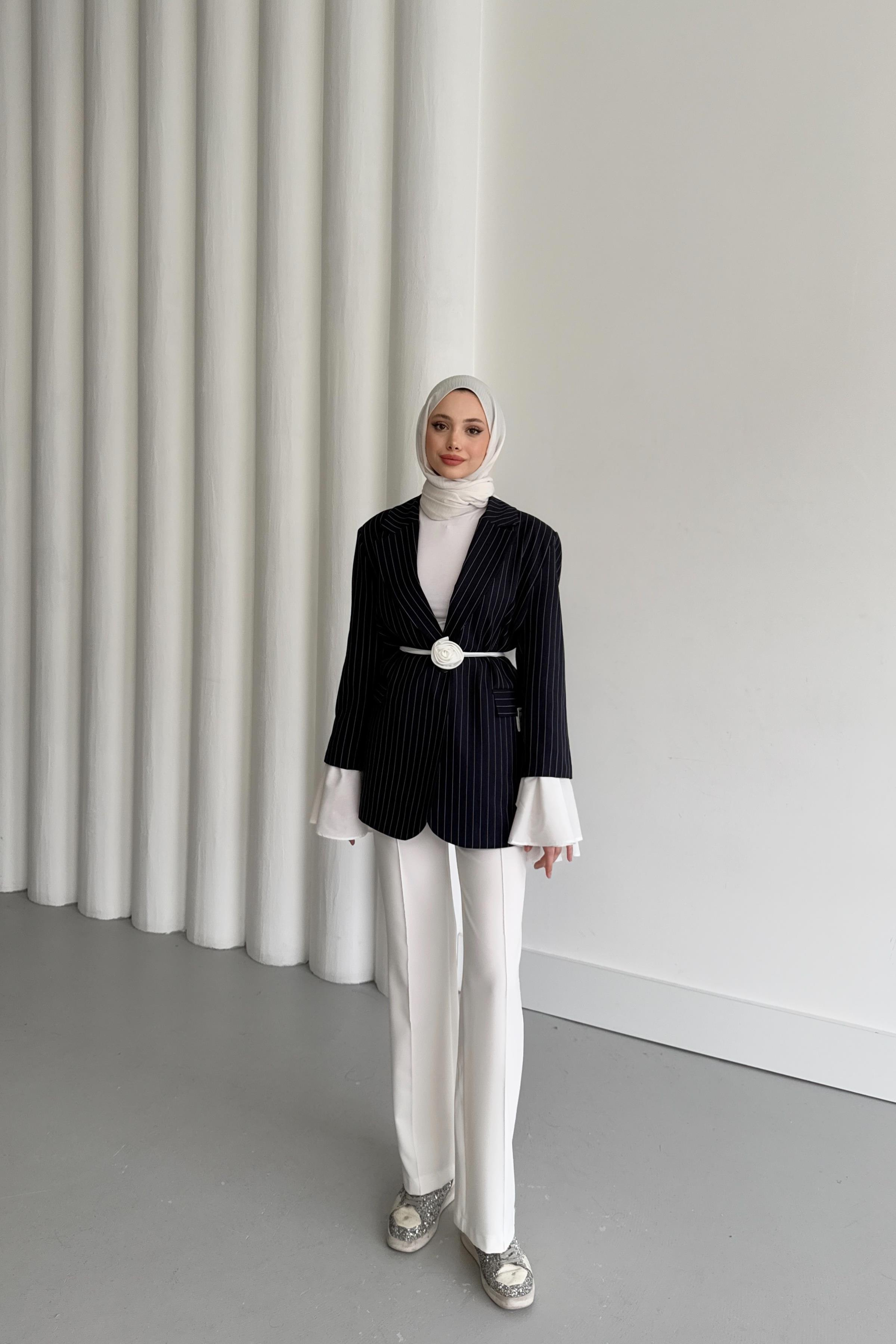 Volan Kol Çizgili Blazer Ceket - Lacivert