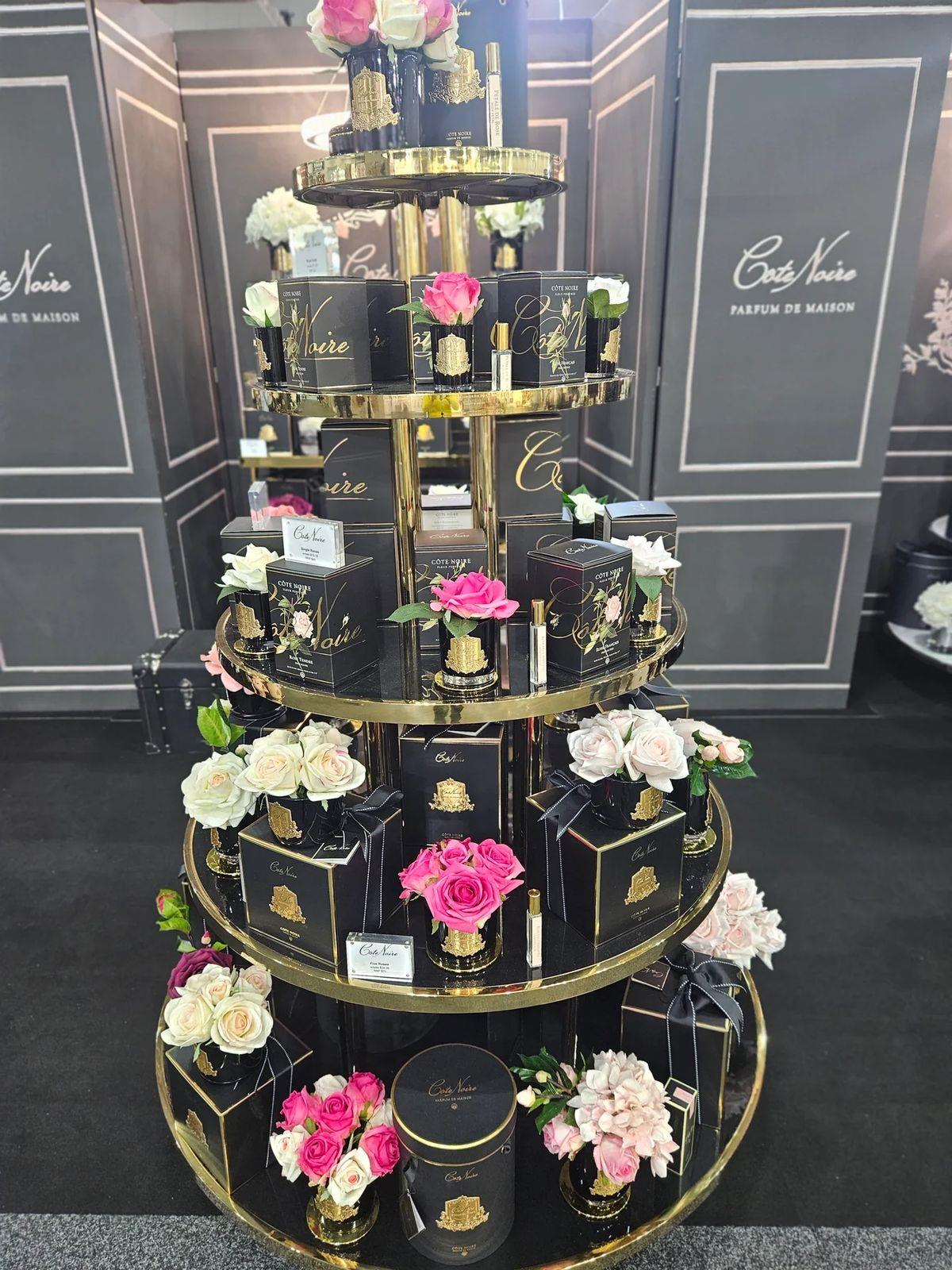 Cote Noire - Tek Güllü Gold  Fuşya  Çiçek