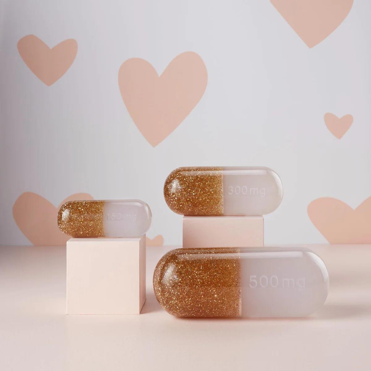 Jonathan Adler - Acrylic Pill Large Mor