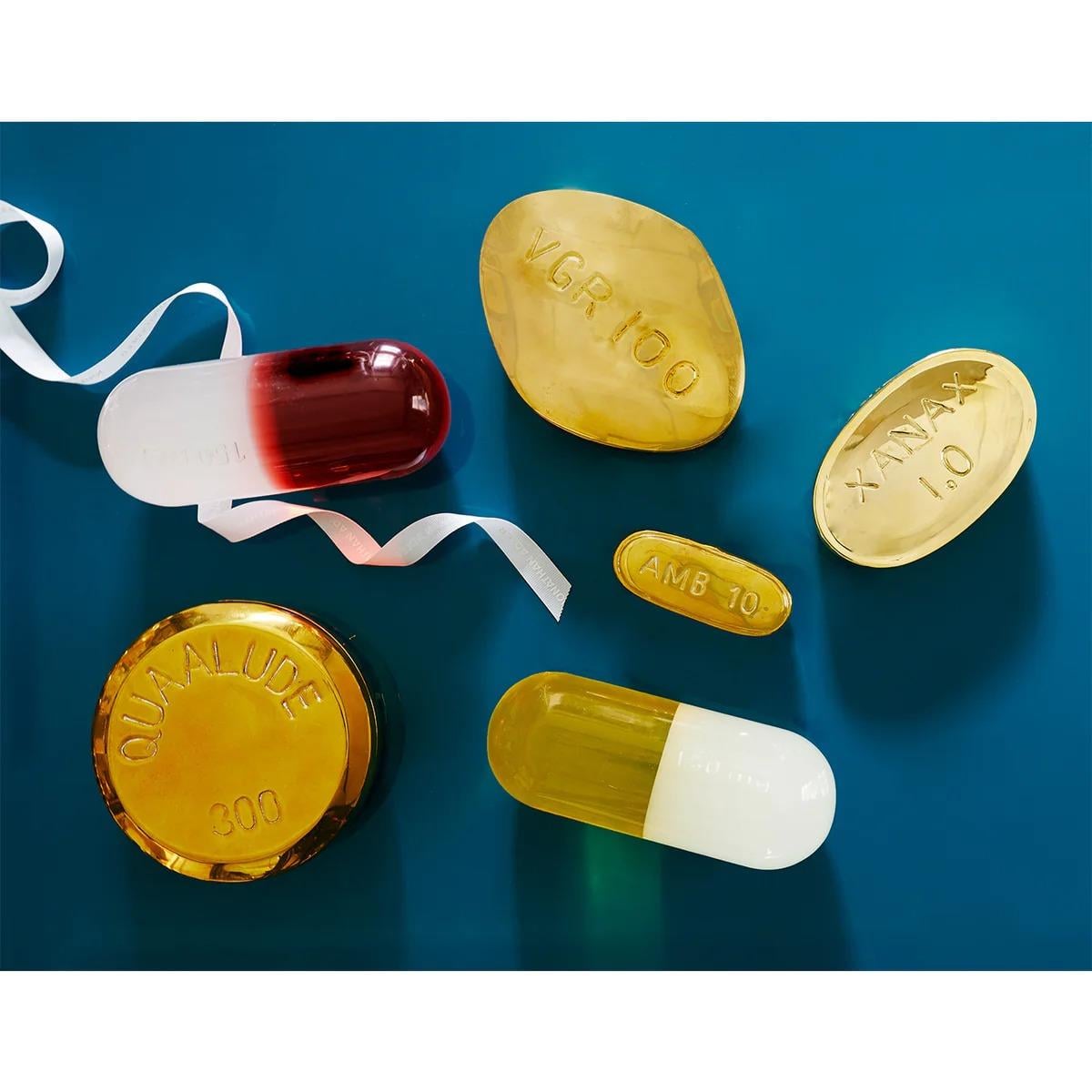 Jonathan Adler - Acrylic Pill Small Kırmızı