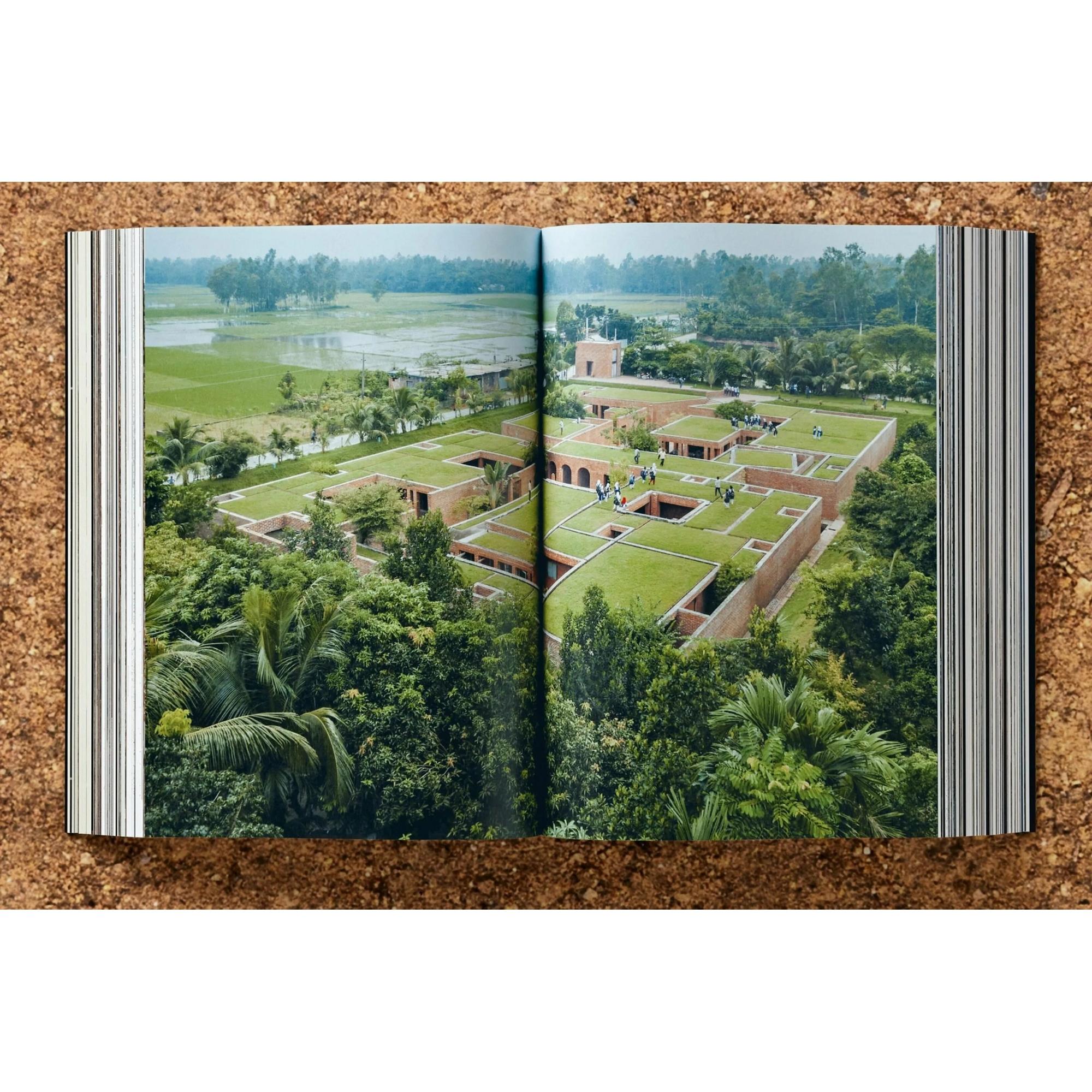 Taschen - Building Bound To The Ground 