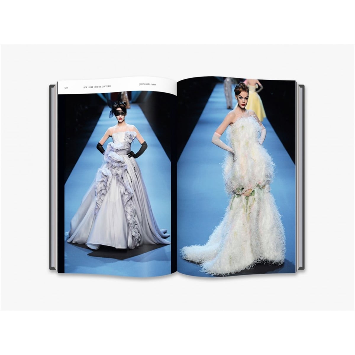 Thames & Hudson - Dior Catwalk Kitap