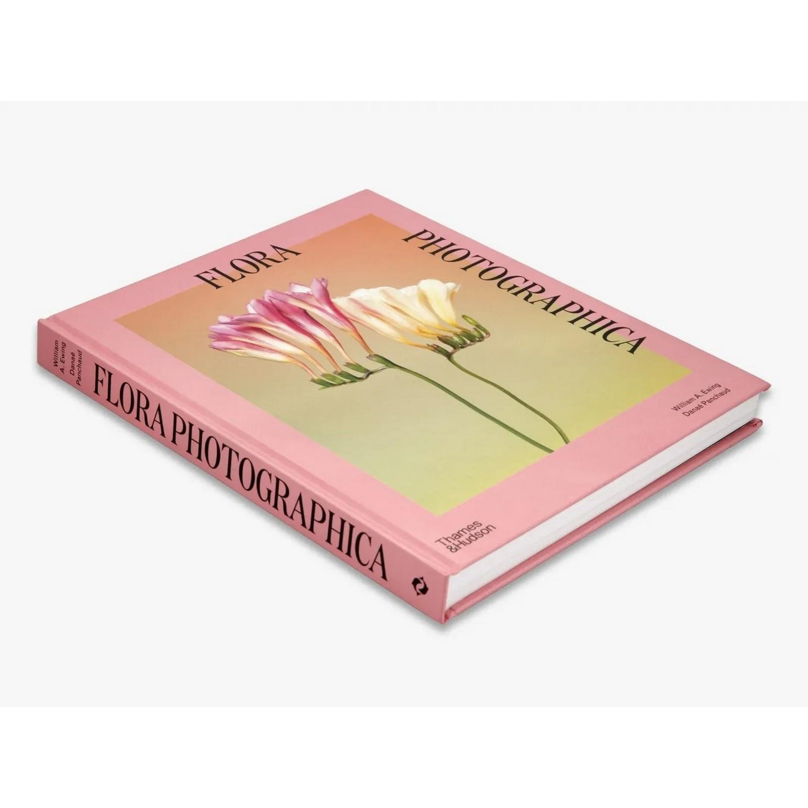 Thames & Hudson - Flora Photographica