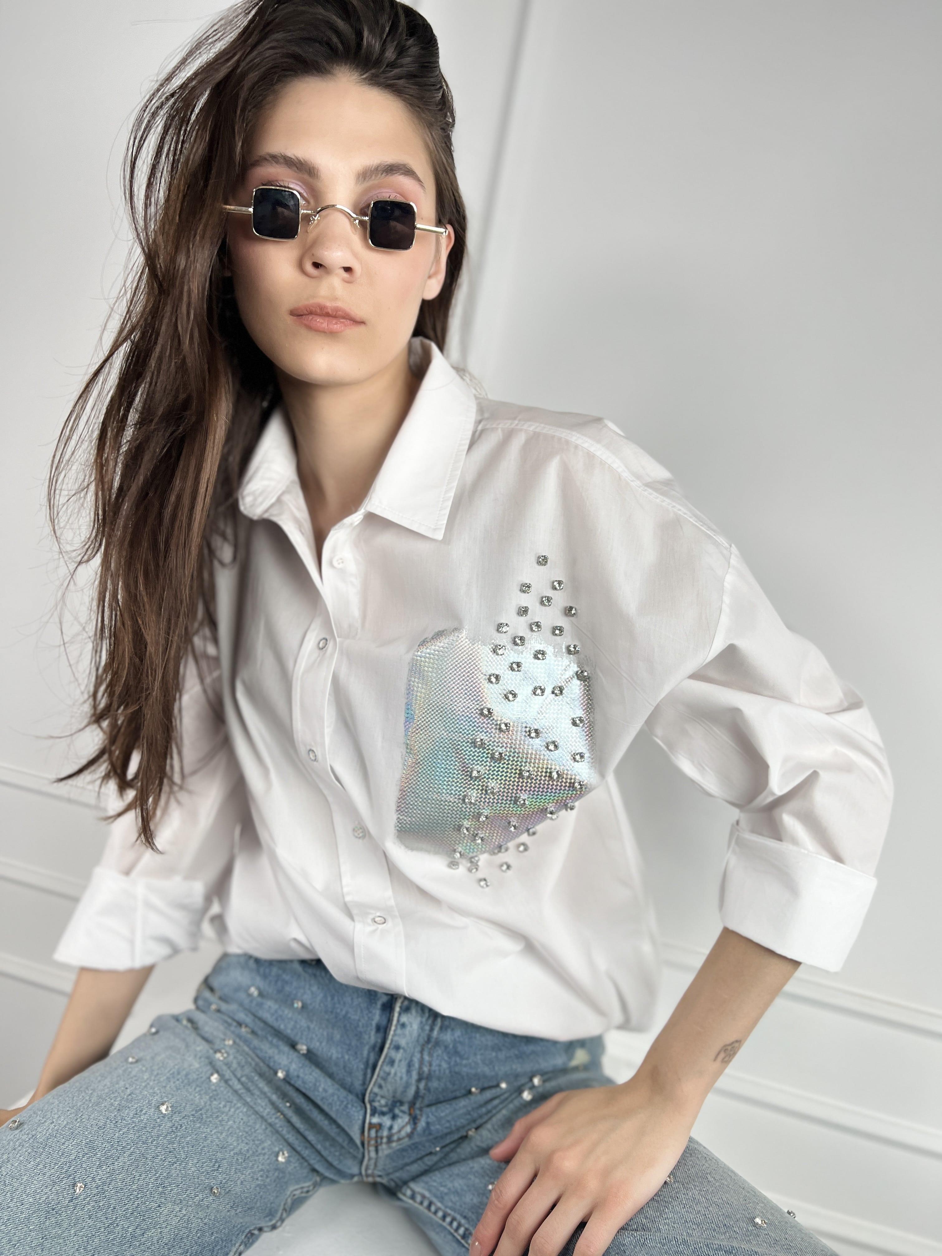 Beyaz Dökümlü Uzun Kollu Varak Baskı Ve Taş Çakım Detaylı Gömlek % 100 Cotton 27316-3-27316-3
