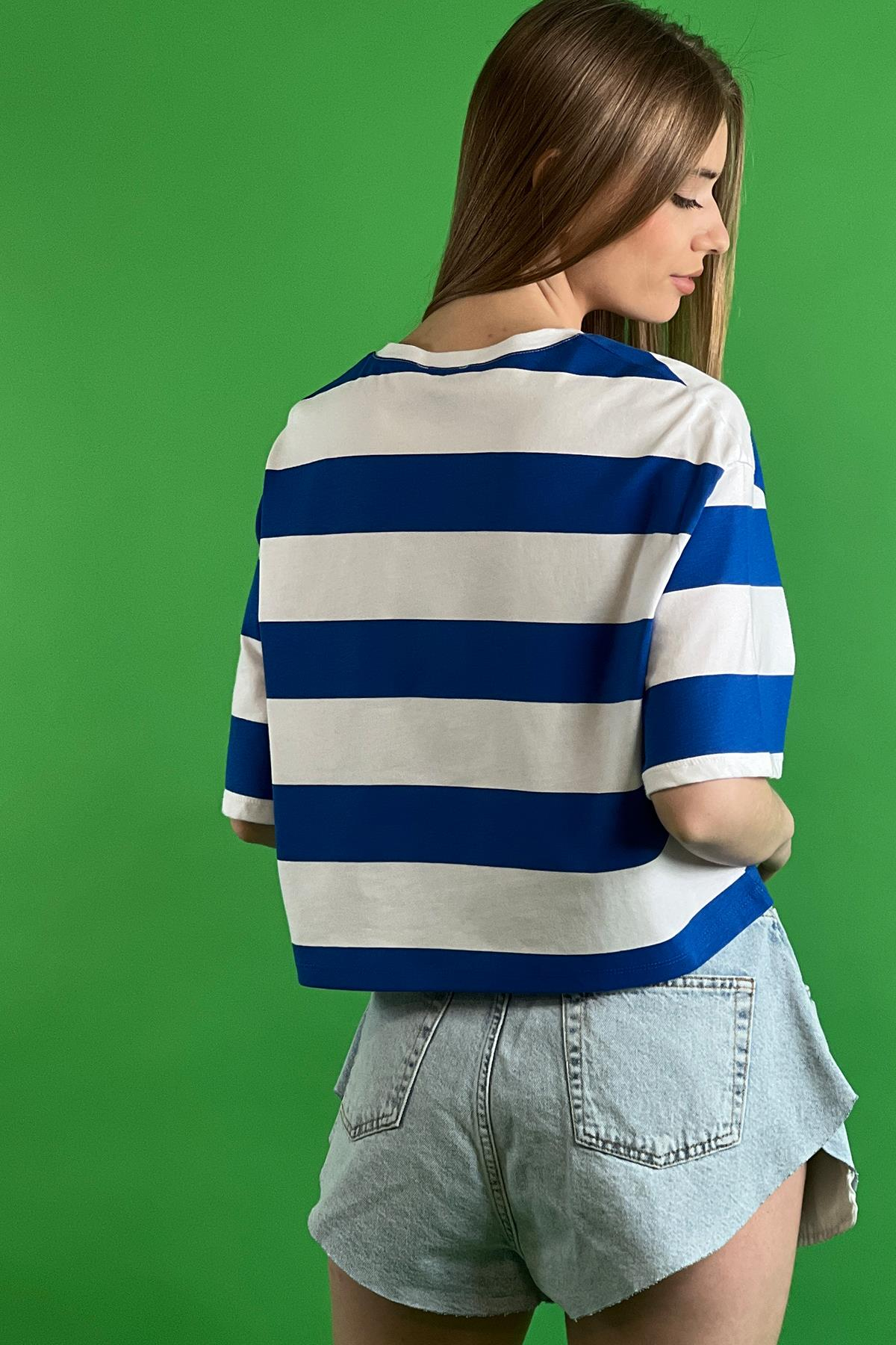 Çizgili Bisiklet Yaka Düşük Kol Dökümlü Bol Kesim Basic Kısa Crop T shirt 100% Cotton-15525-001