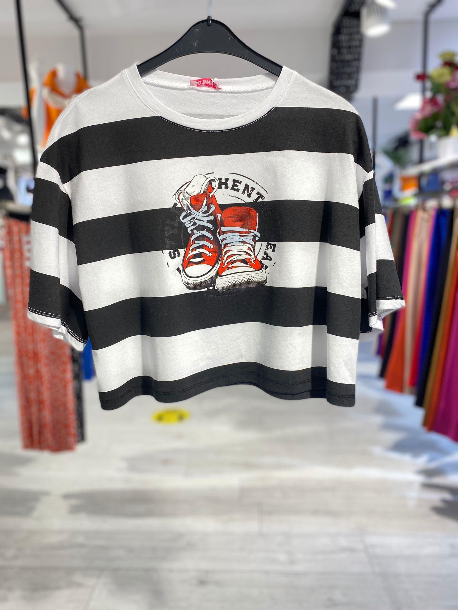 Çizgili Bisiklet Yaka Düşük Kol Dökümlü Bol Kesim Basic Kısa Crop T shirt 100% Cotton-15525-001