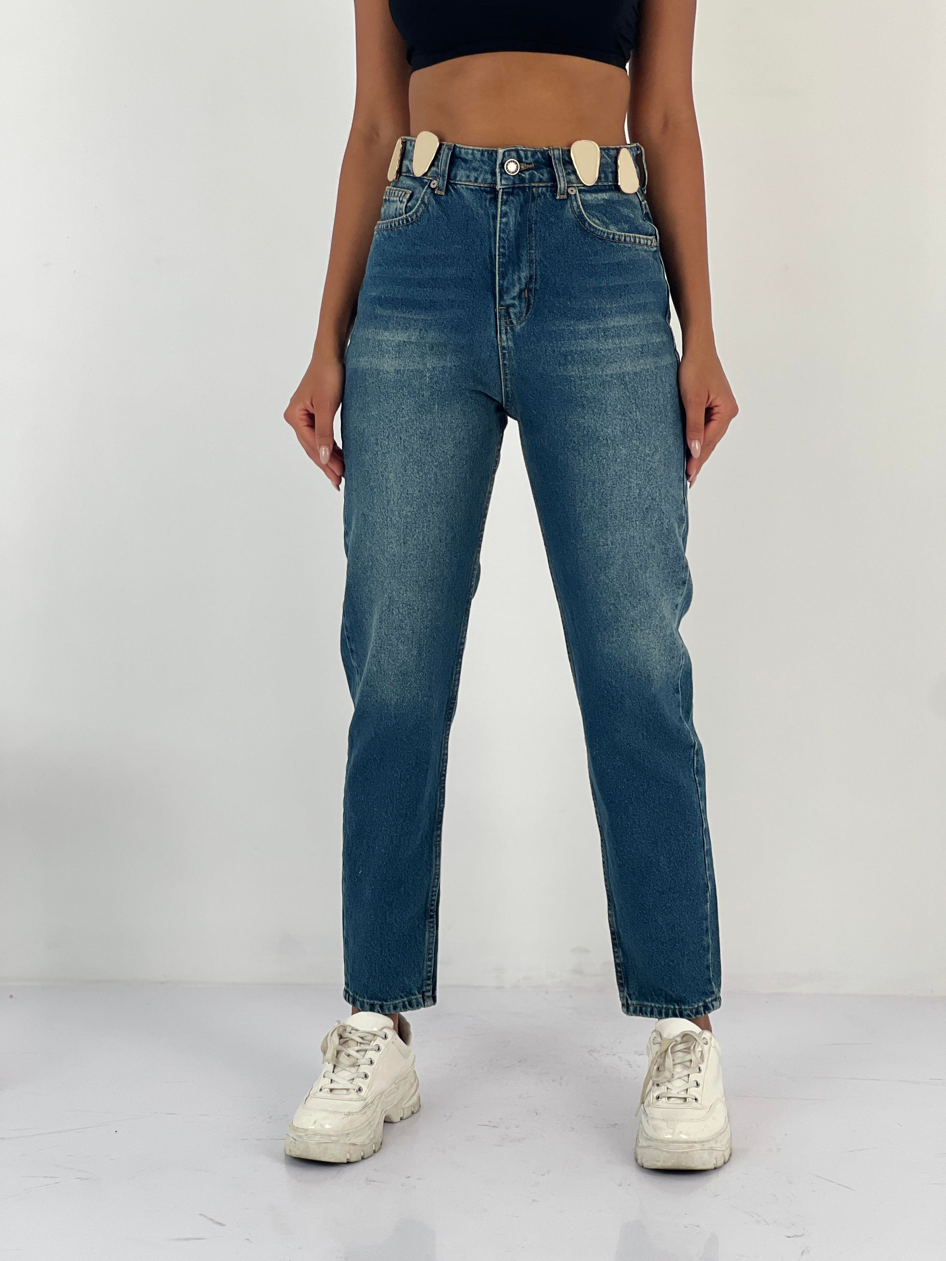 Kadın Aksesuar Detaylı Yüksek Bel Mom Mavi Jean Pantolon-72738-74