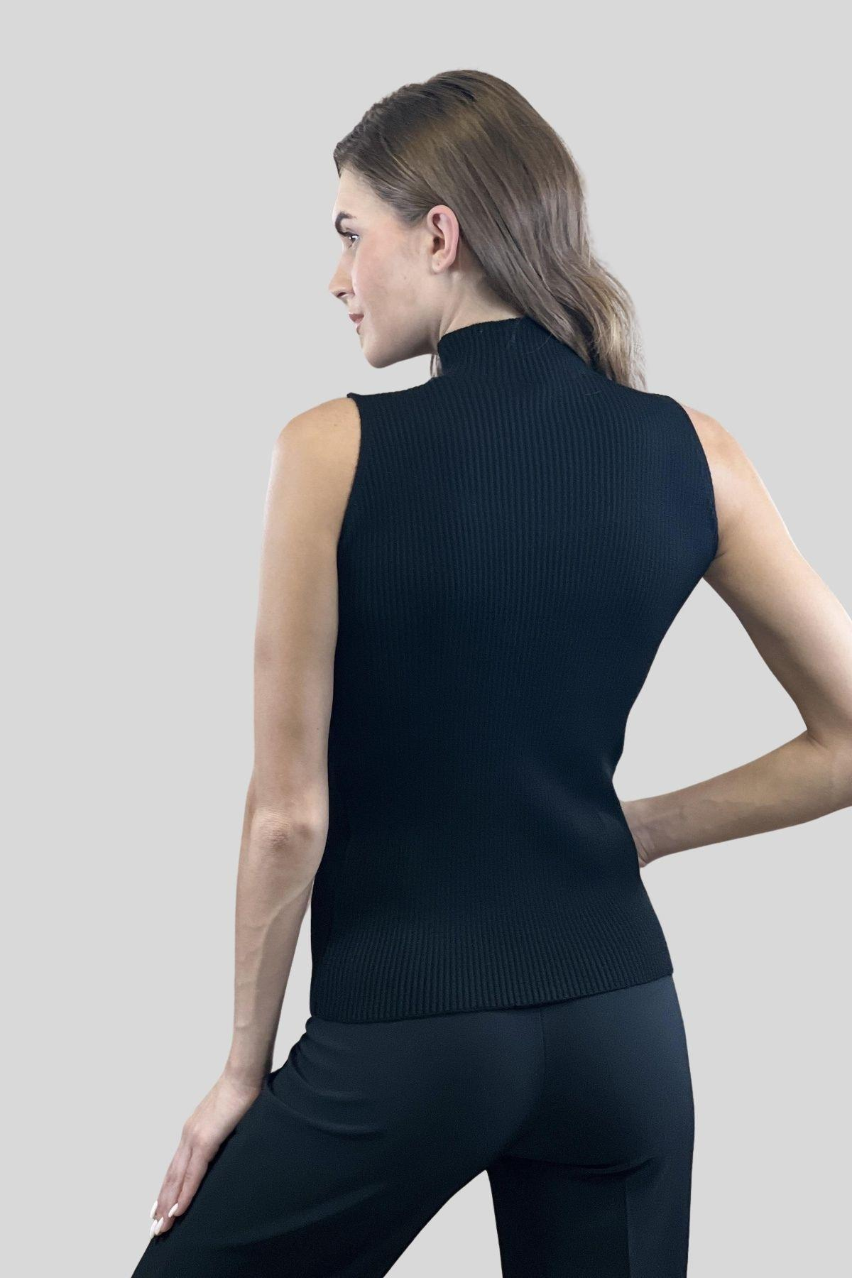 Kadın Boğazlı Balıkçı Yaka Kolsuz Basic Ekru Triko Bluz-MP32977-0