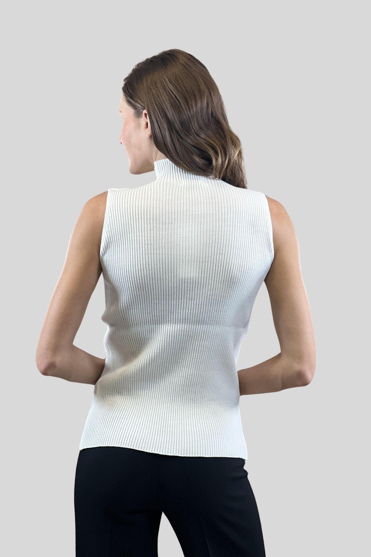 Kadın Boğazlı Balıkçı Yaka Kolsuz Basic Ekru Triko Bluz-MP32977-0