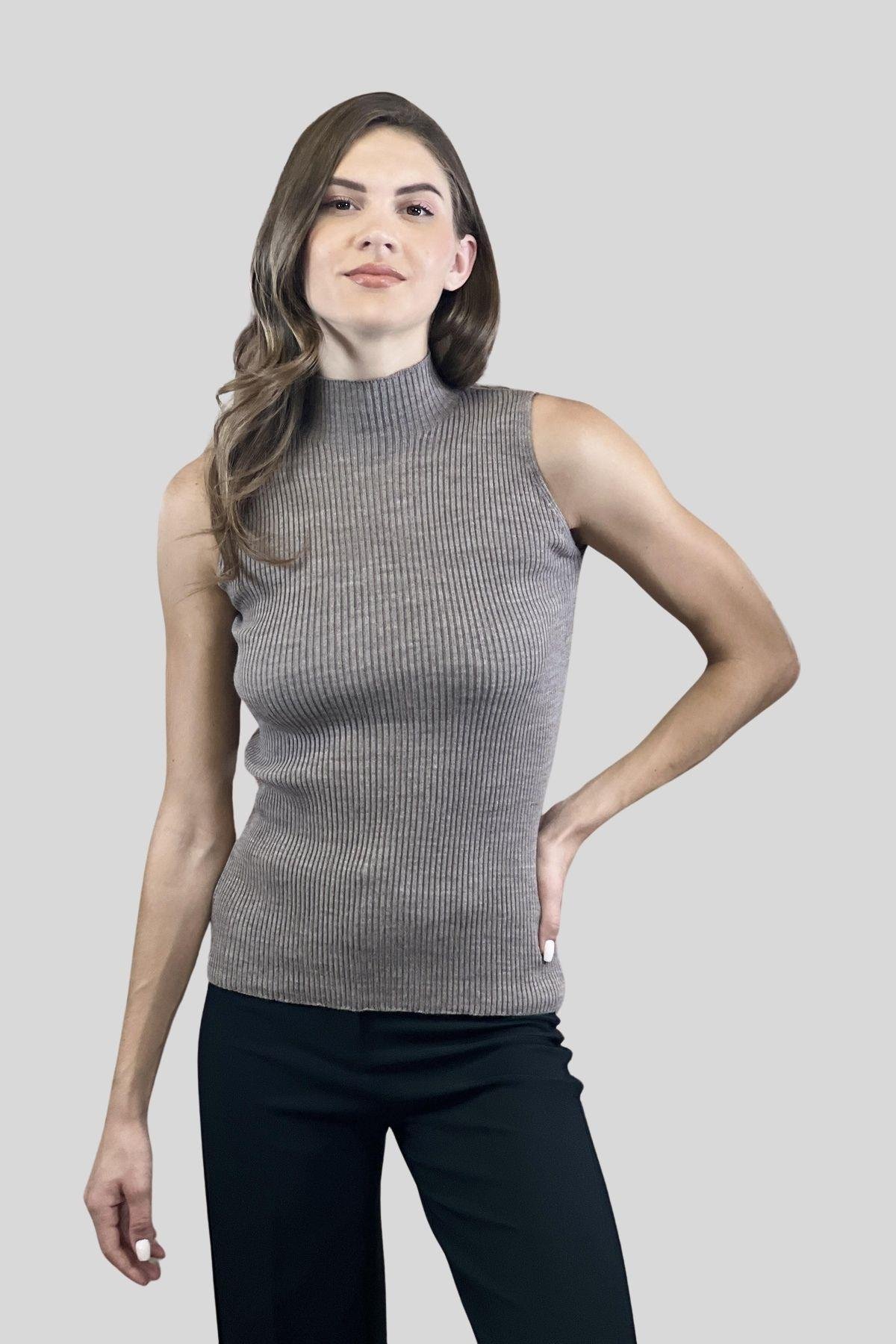 Kadın Boğazlı Balıkçı Yaka Kolsuz Basic Ekru Triko Bluz-MP32977-0