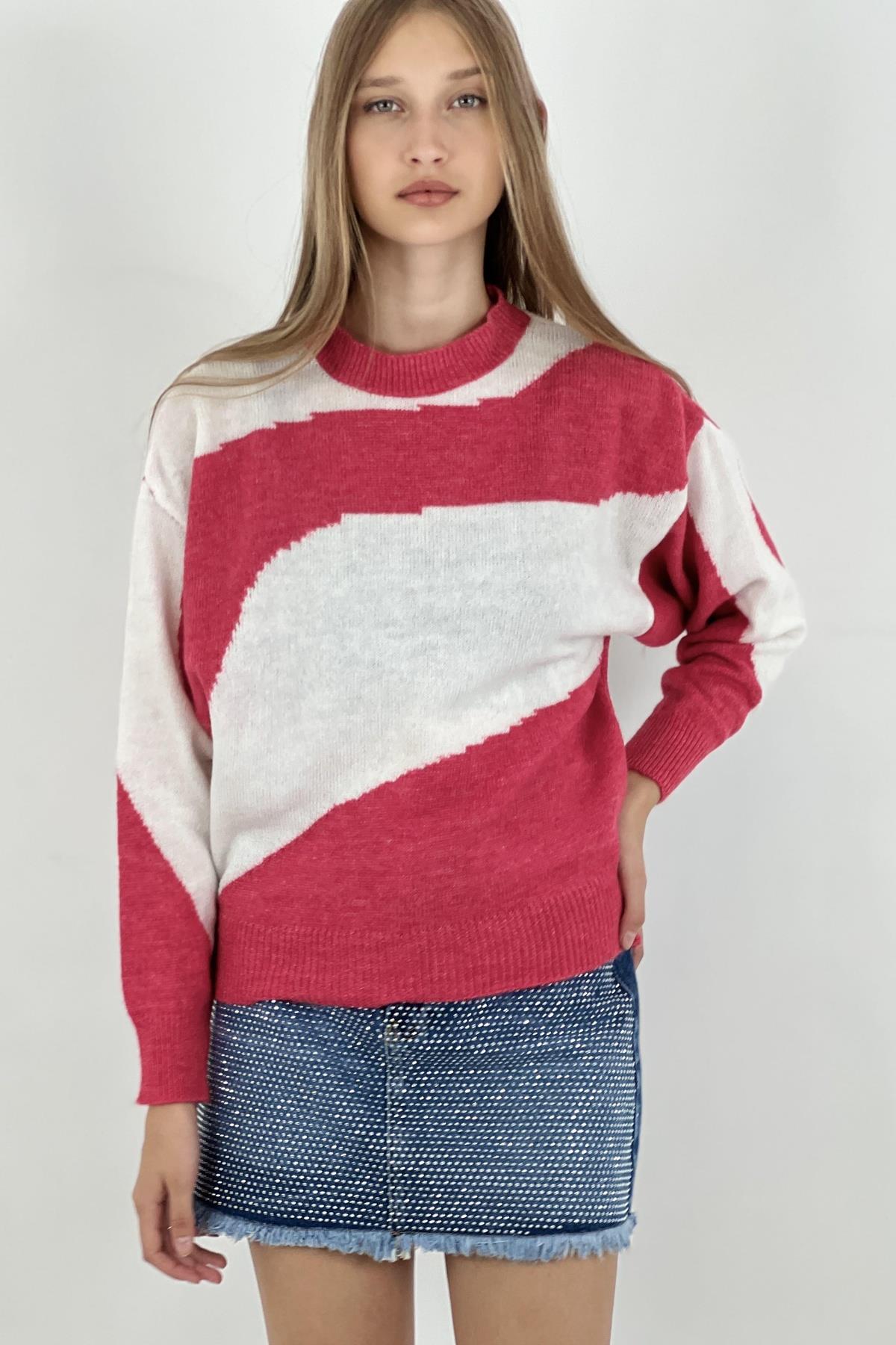 Kadın Oversize Bisiklet Yaka Uzun Kollu Fuşya Triko Kazak-332500SM