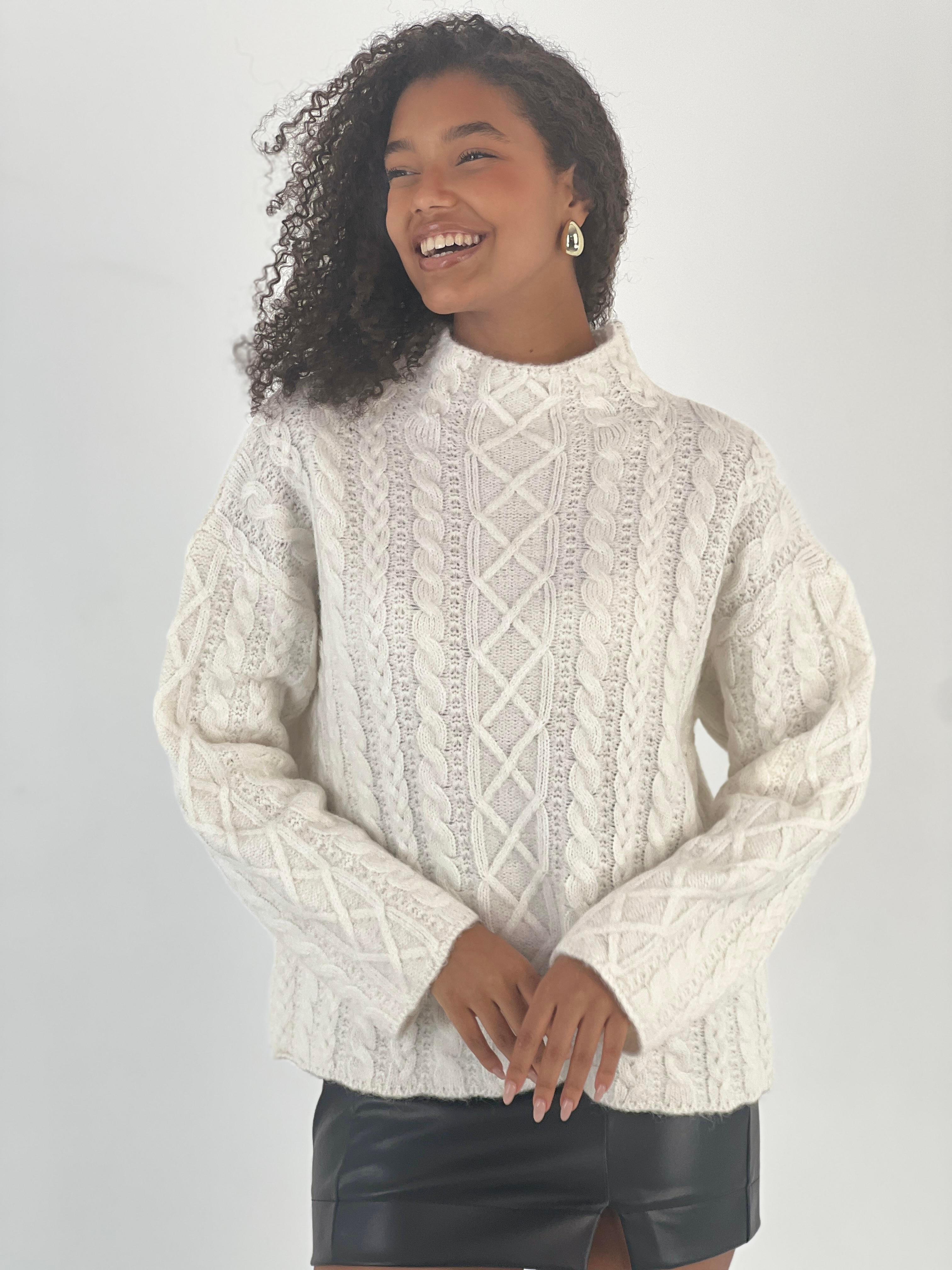 Kadın Saç Örgü Desenli Yüksek Yaka Ekru Triko Kazak-34530