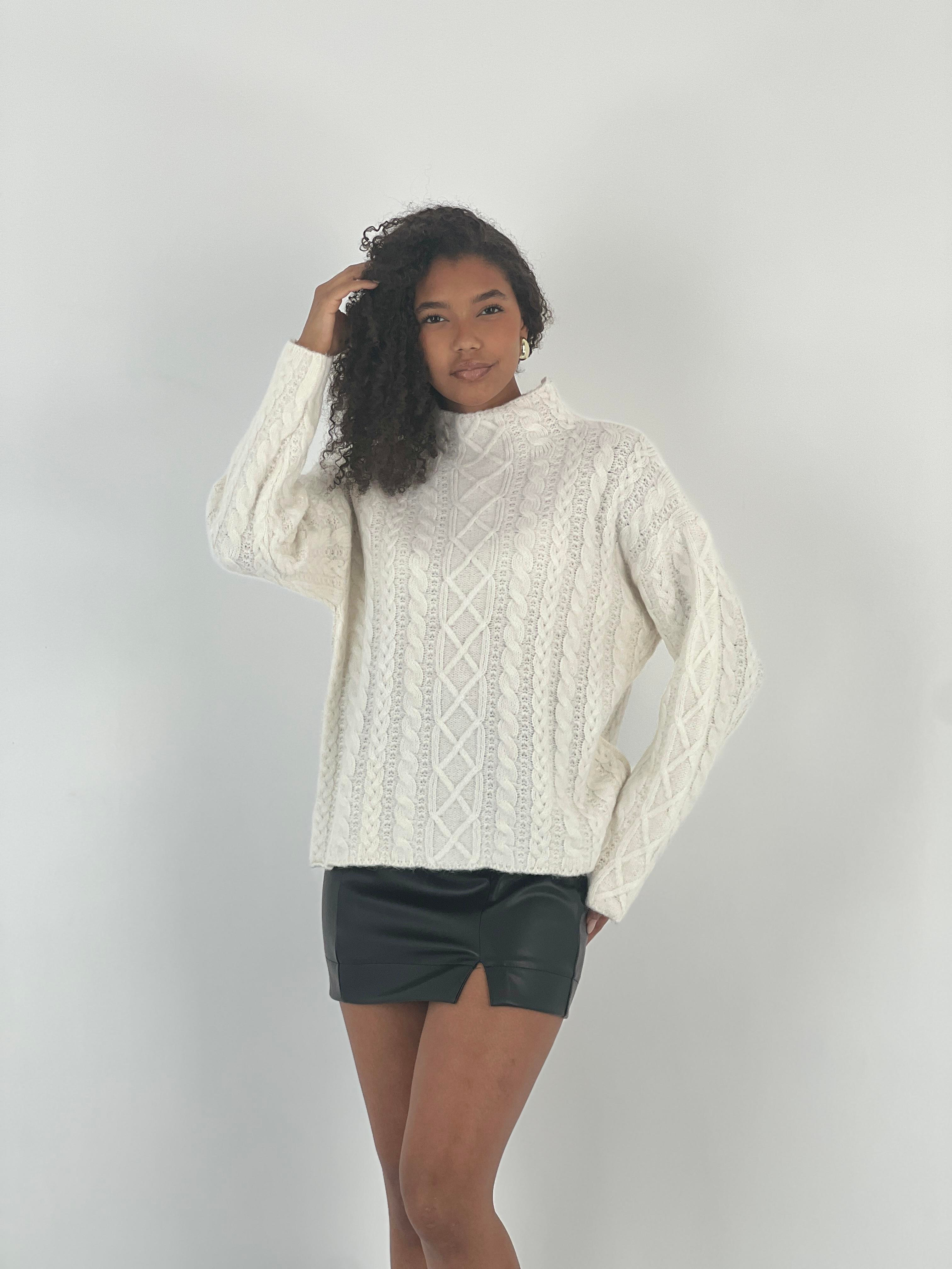 Kadın Saç Örgü Desenli Yüksek Yaka Ekru Triko Kazak-34530