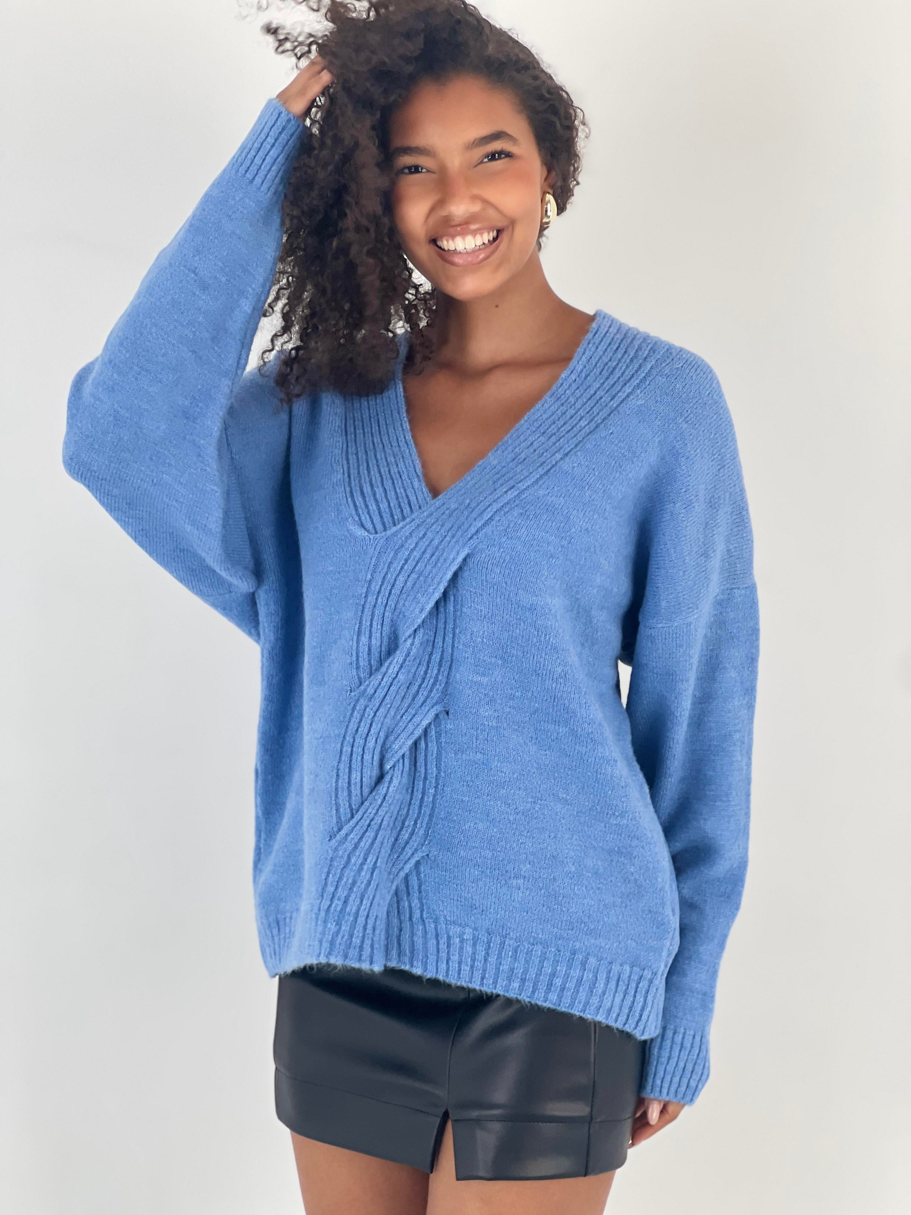 Kadın Saç Örgü Detaylı V Yaka Mavi Triko-34532