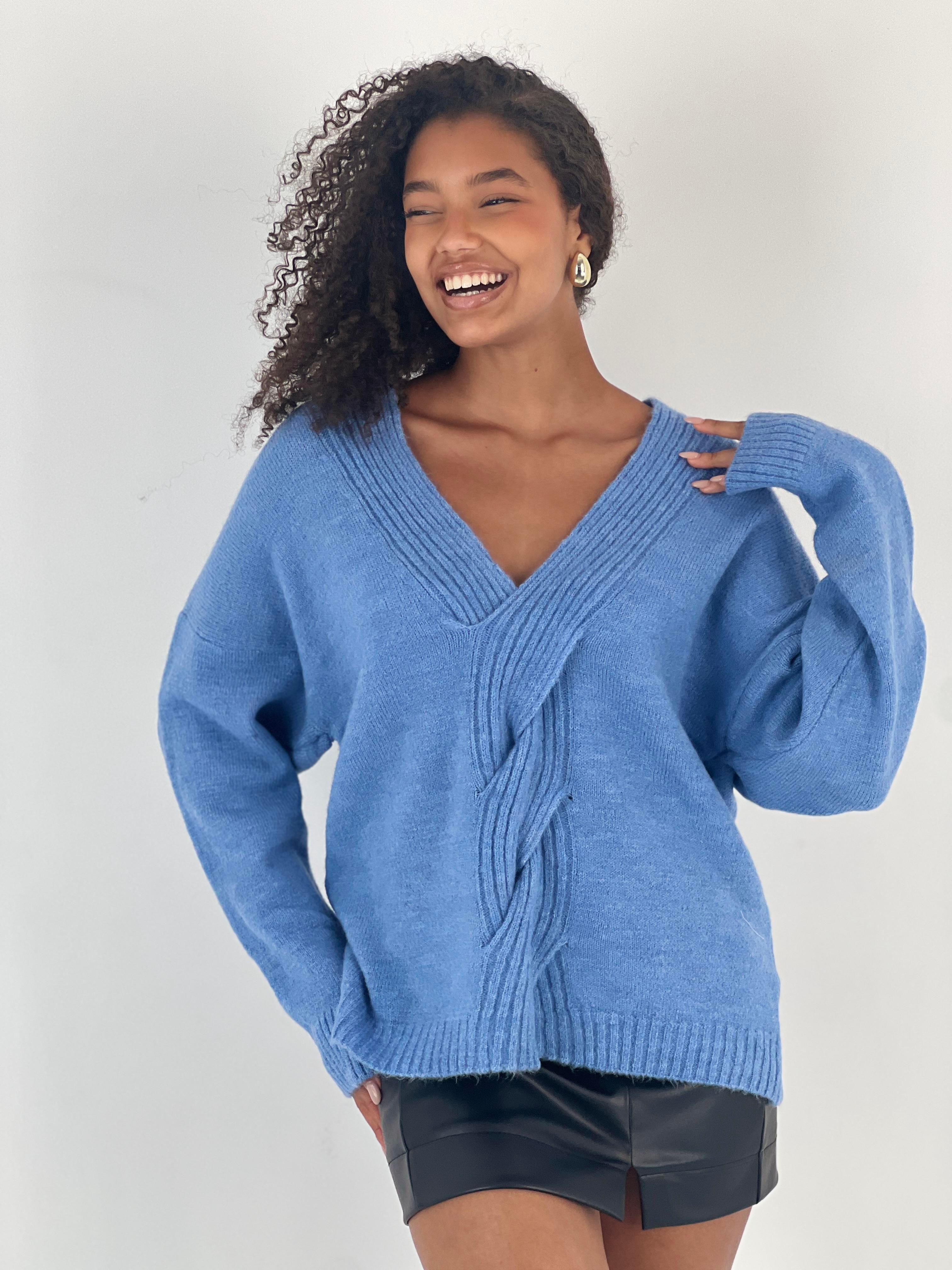 Kadın Saç Örgü Detaylı V Yaka Mavi Triko-34532