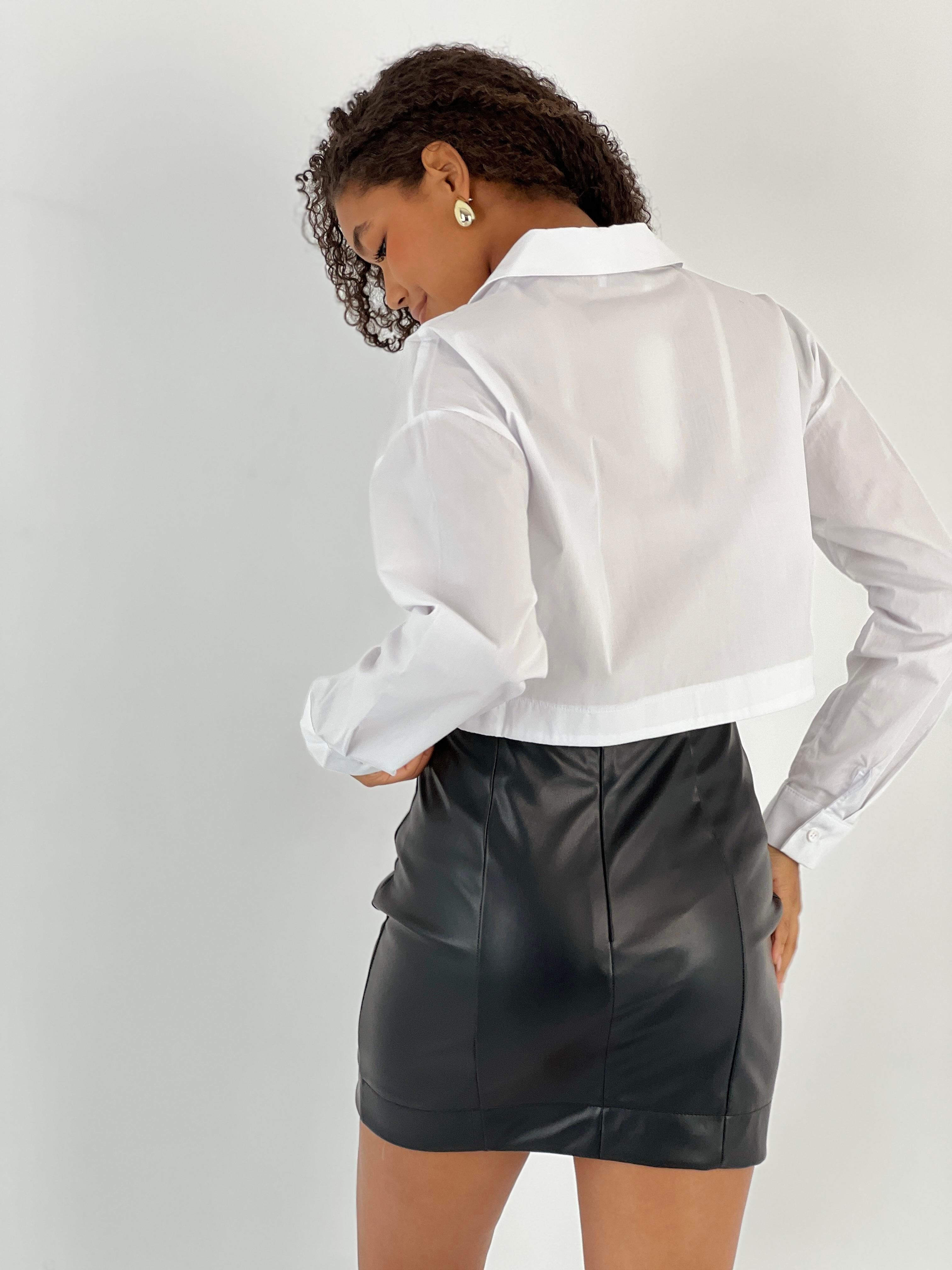 Kadın Yanı Elmas Taş Detaylı Crop Beyaz Gömlek-27408-X13