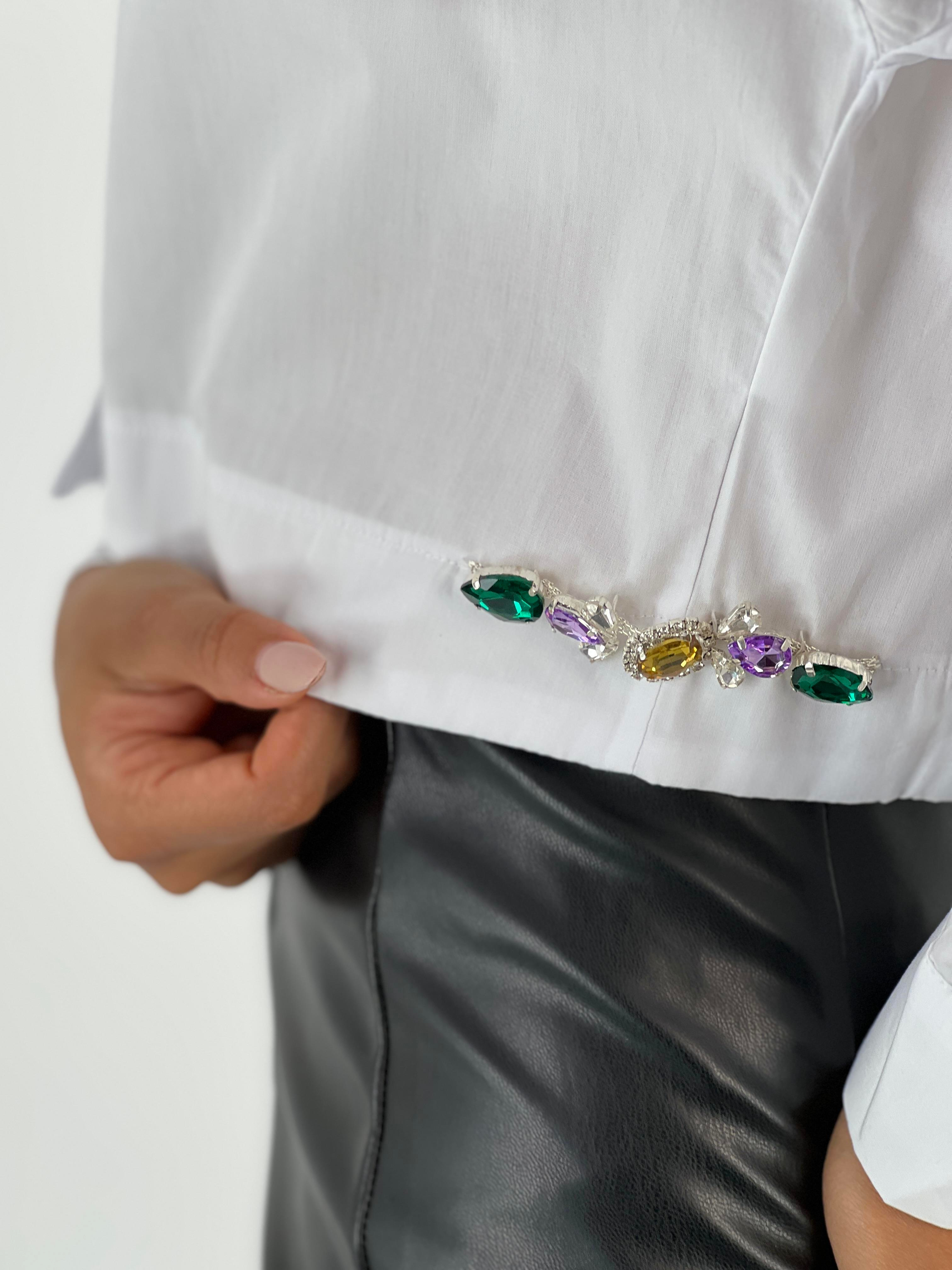 Kadın Yanı Elmas Taş Detaylı Crop Beyaz Gömlek-27408-X13