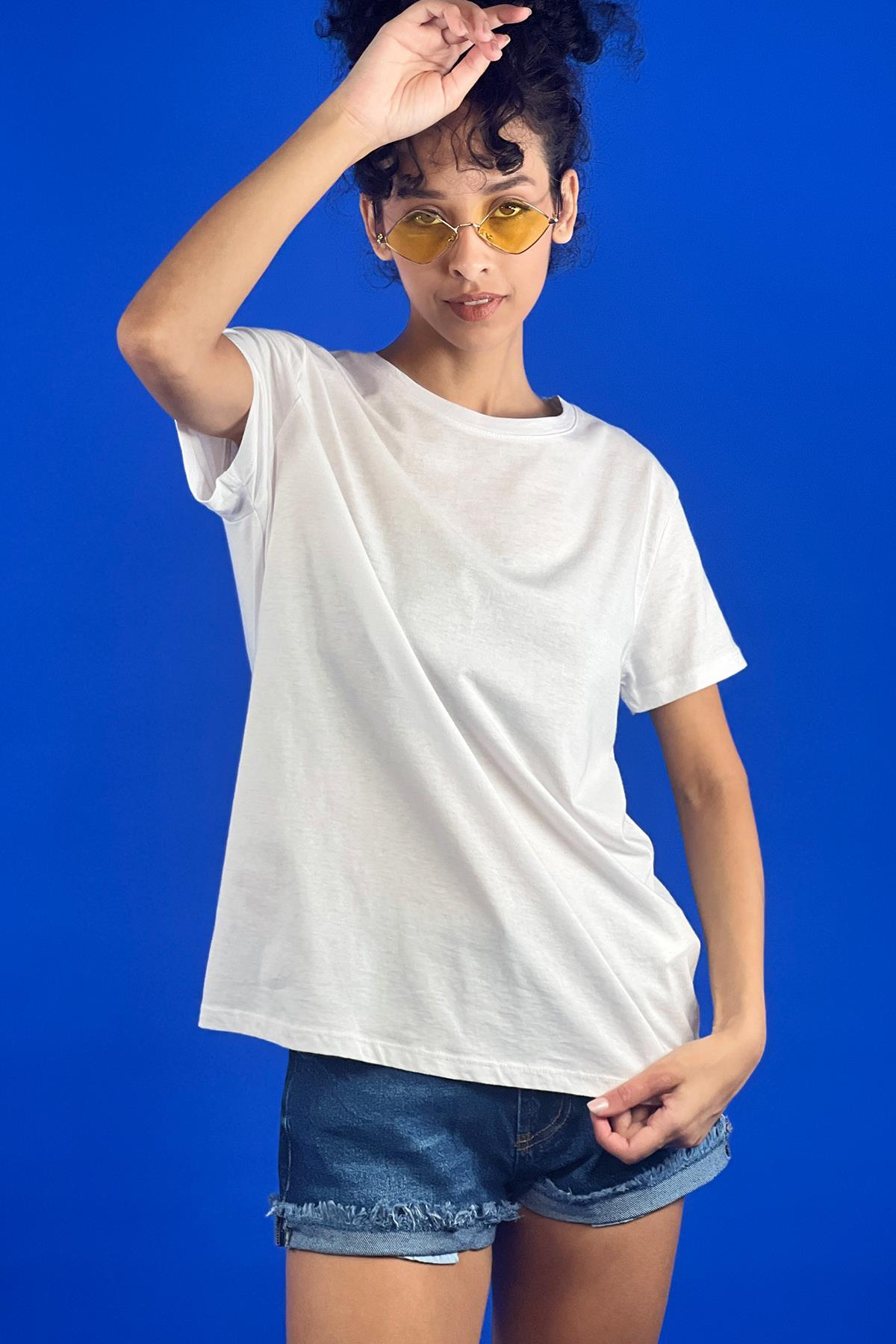 Rahat Kesim Bisiklet Yaka Basic Pamuk Tshirt-15509-00