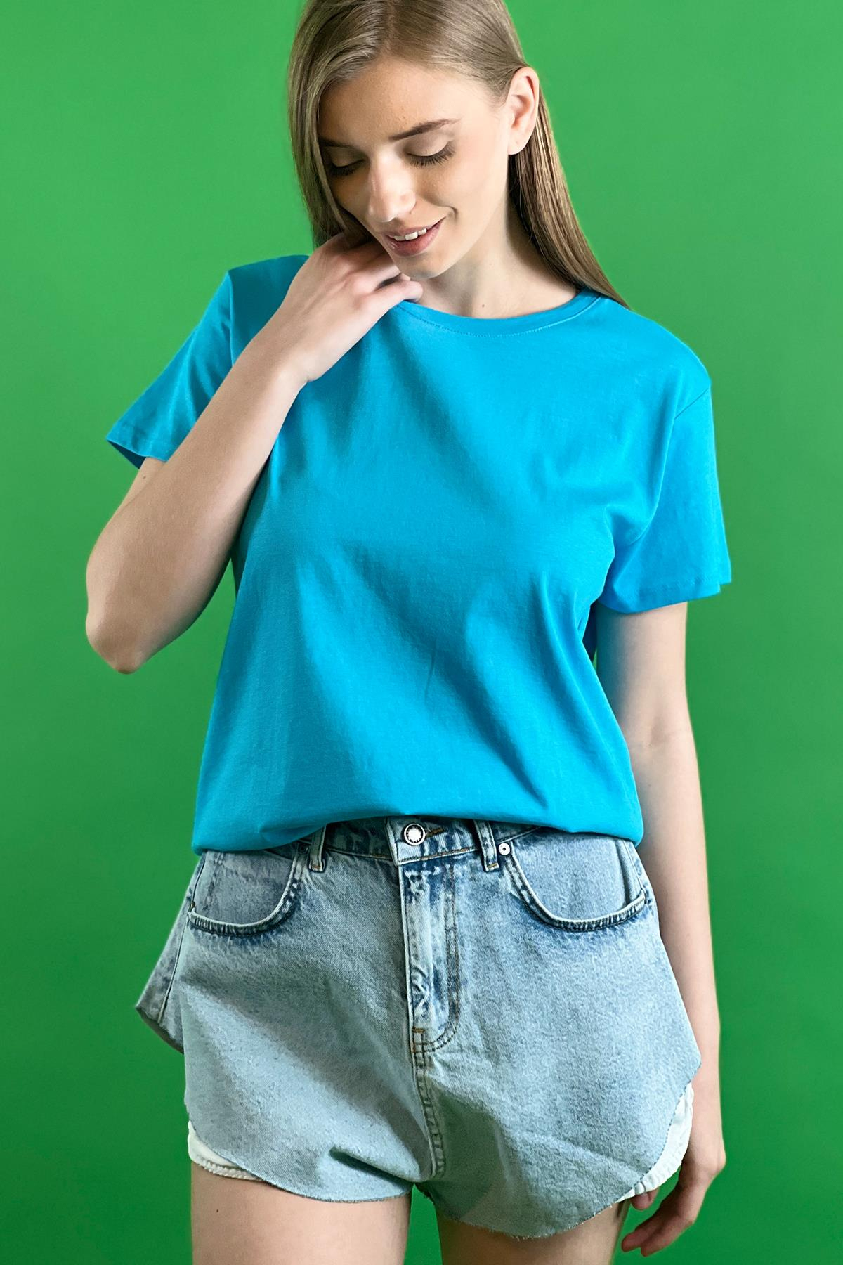 Rahat Kesim Bisiklet Yaka Basic Pamuk Tshirt-15509-00