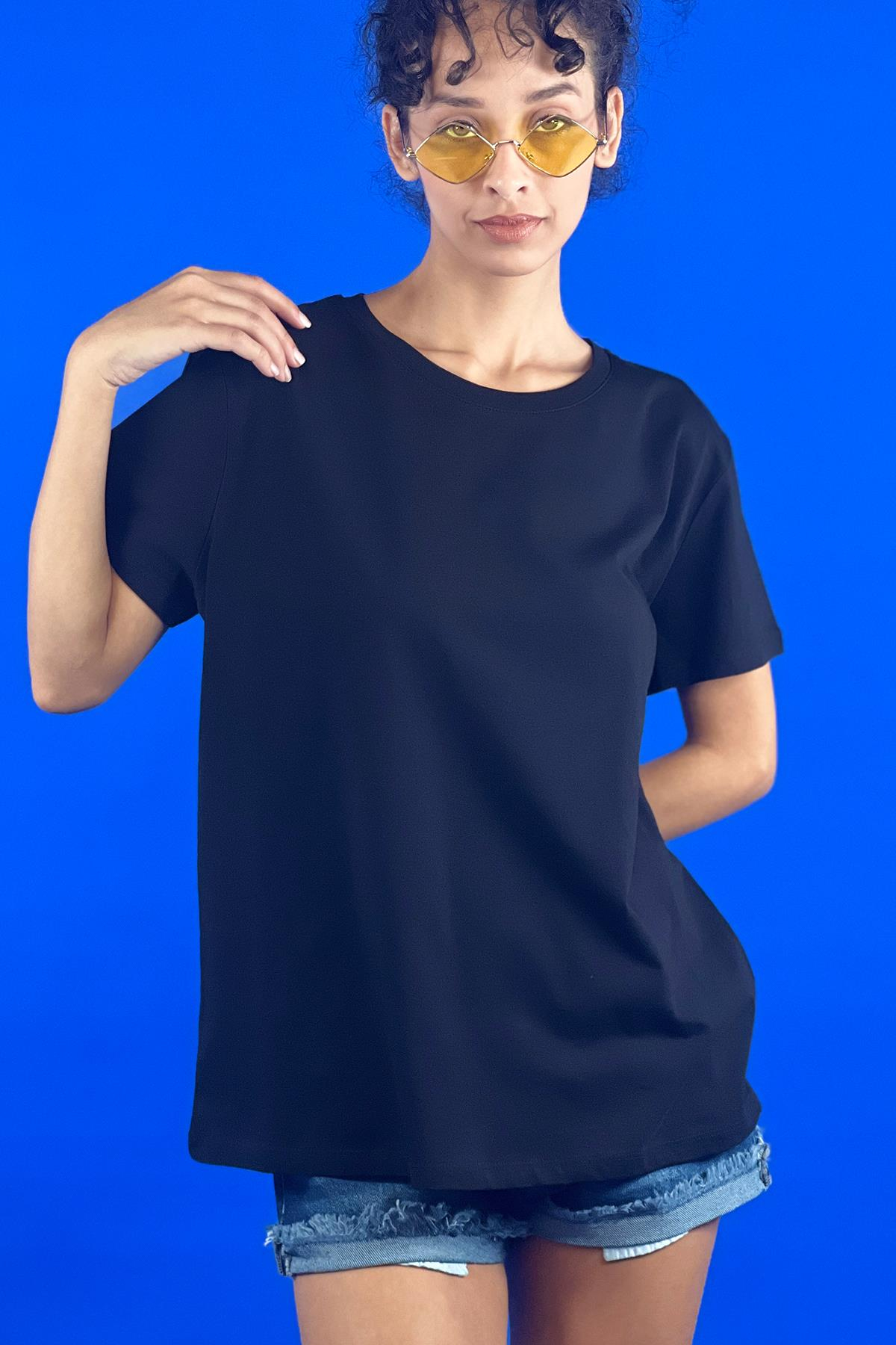 Rahat Kesim Bisiklet Yaka Basic Pamuk Tshirt-15509-00