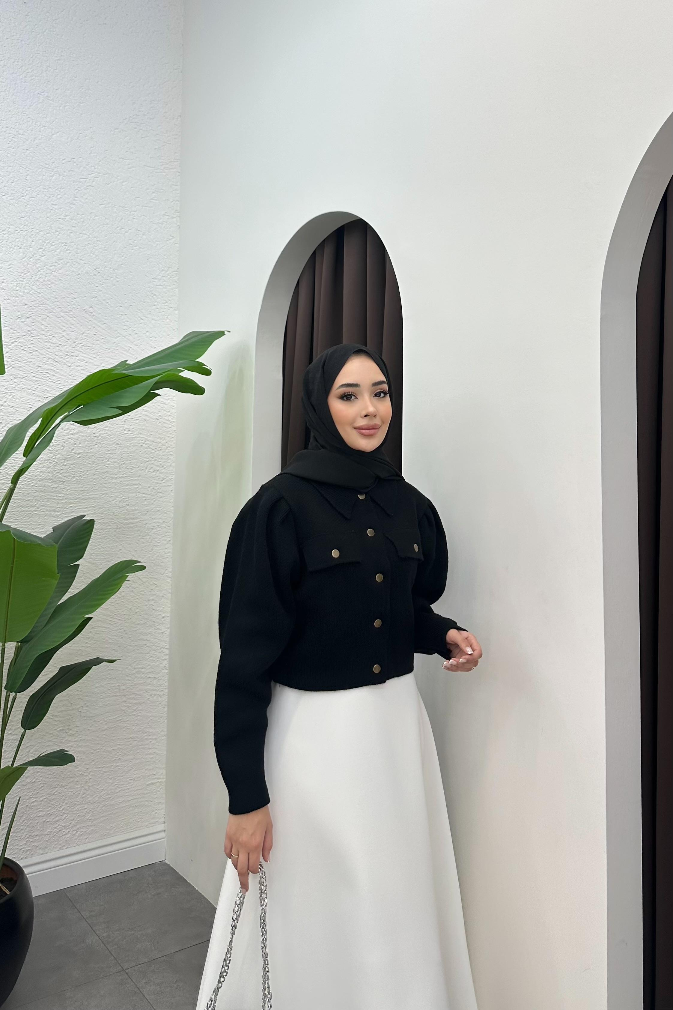Balon Kol Çıt Çıt Detaylı Hırka - SİYAH