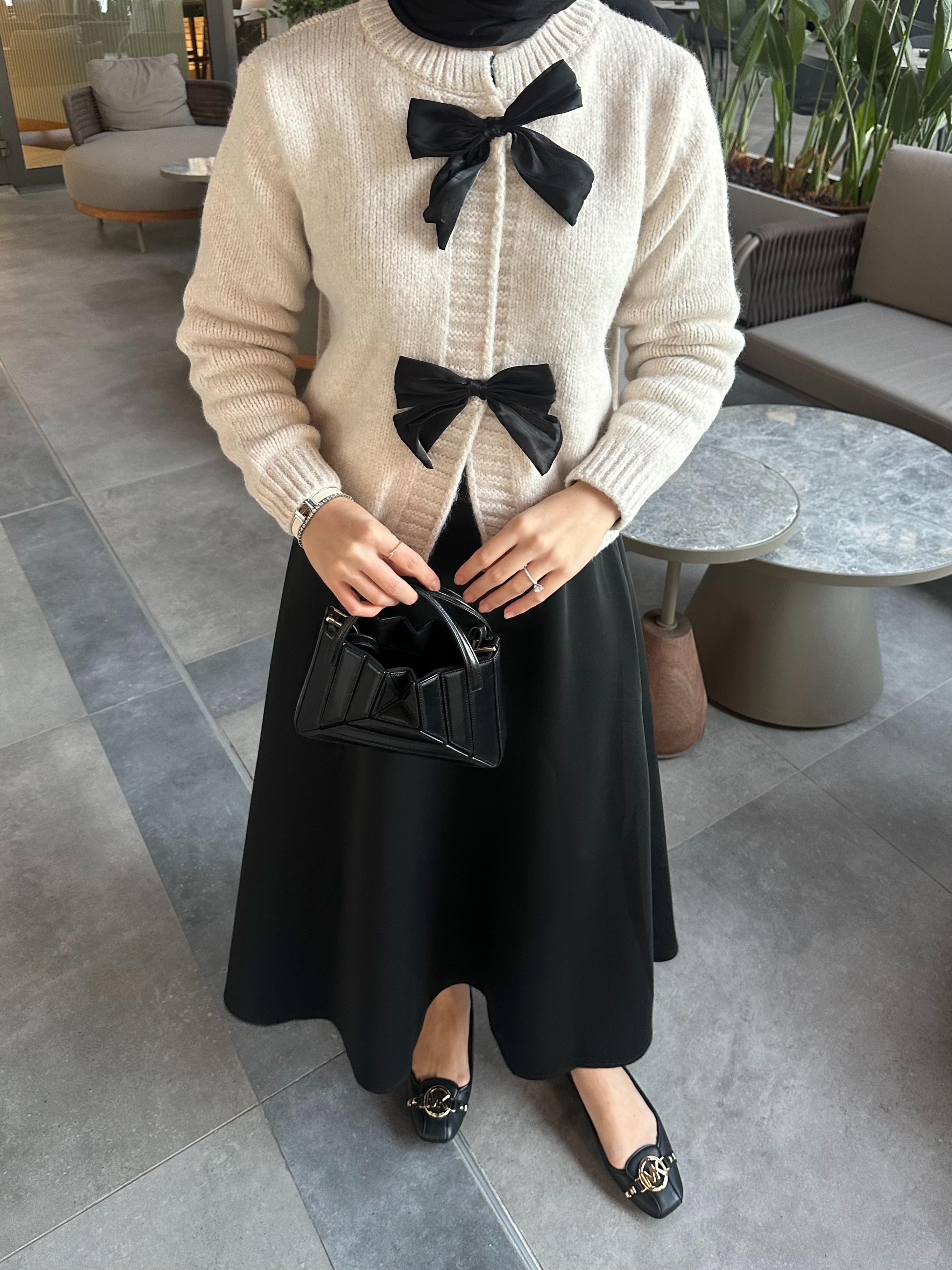 Belina Fiyonklu Hırka - EKRU