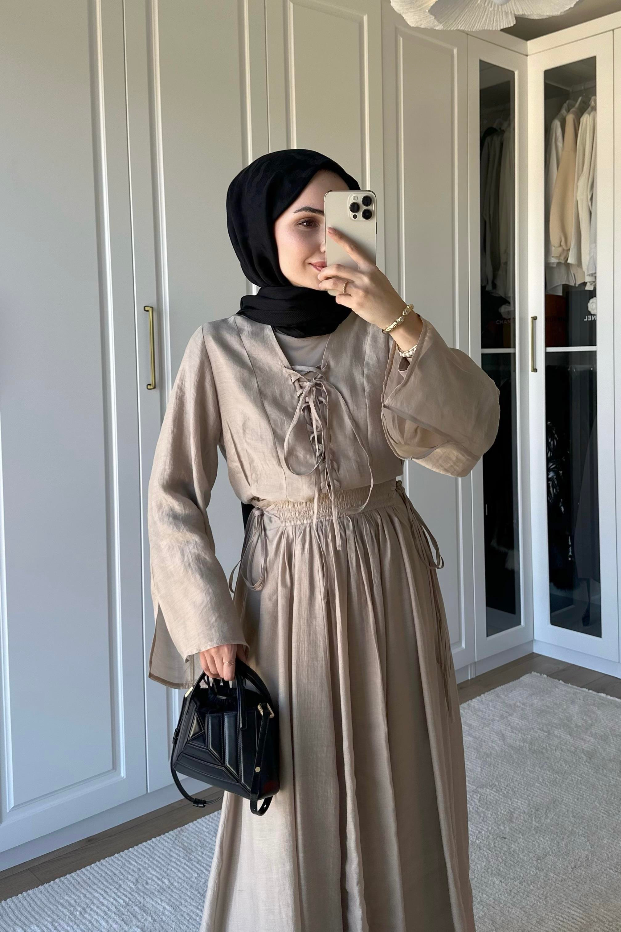 Bianca Örme Yaka Detaylı Etek Takım - TAŞ