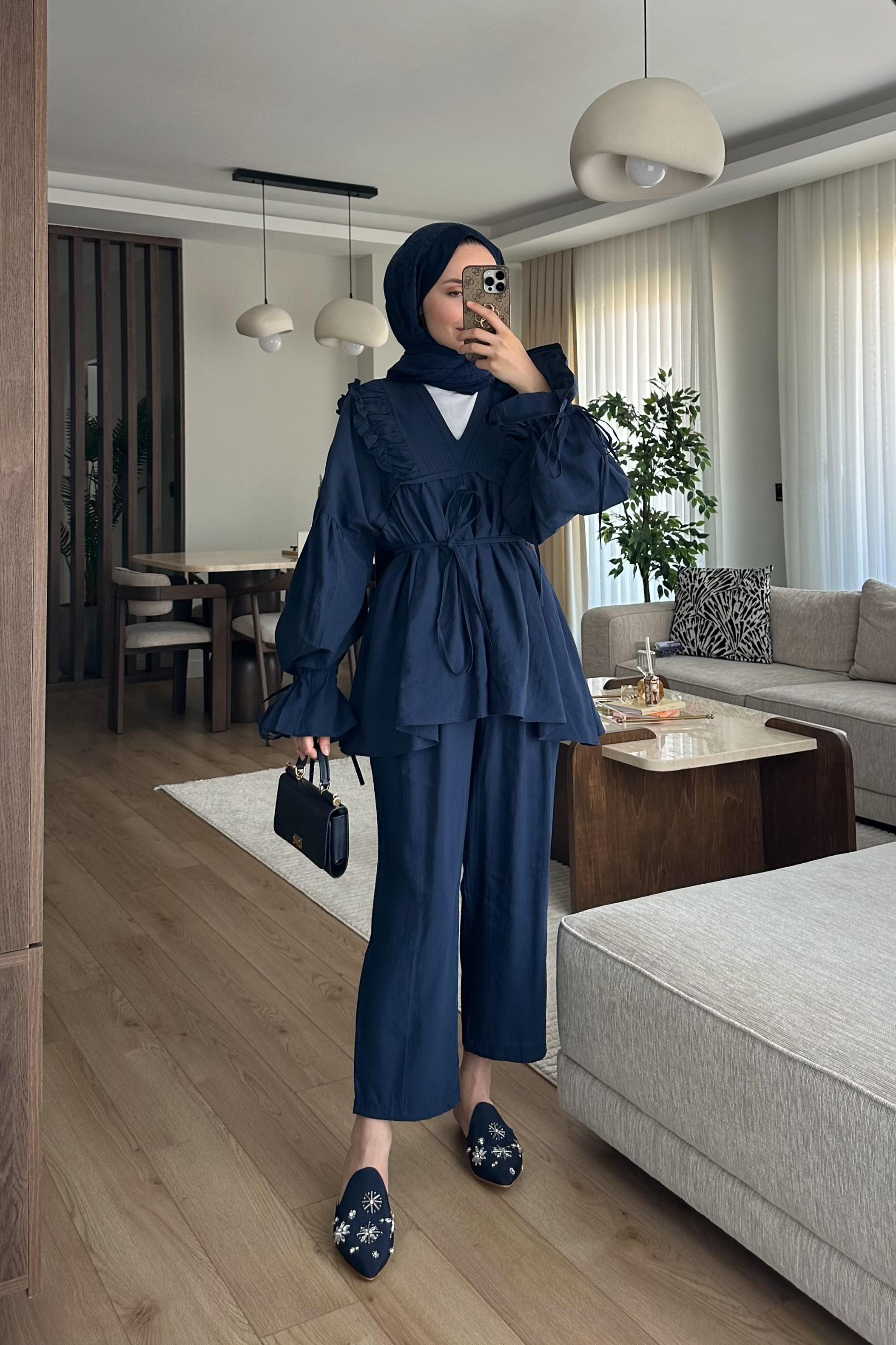 Camille Yaka Detay Pantolonlu Takım - LACİVERT