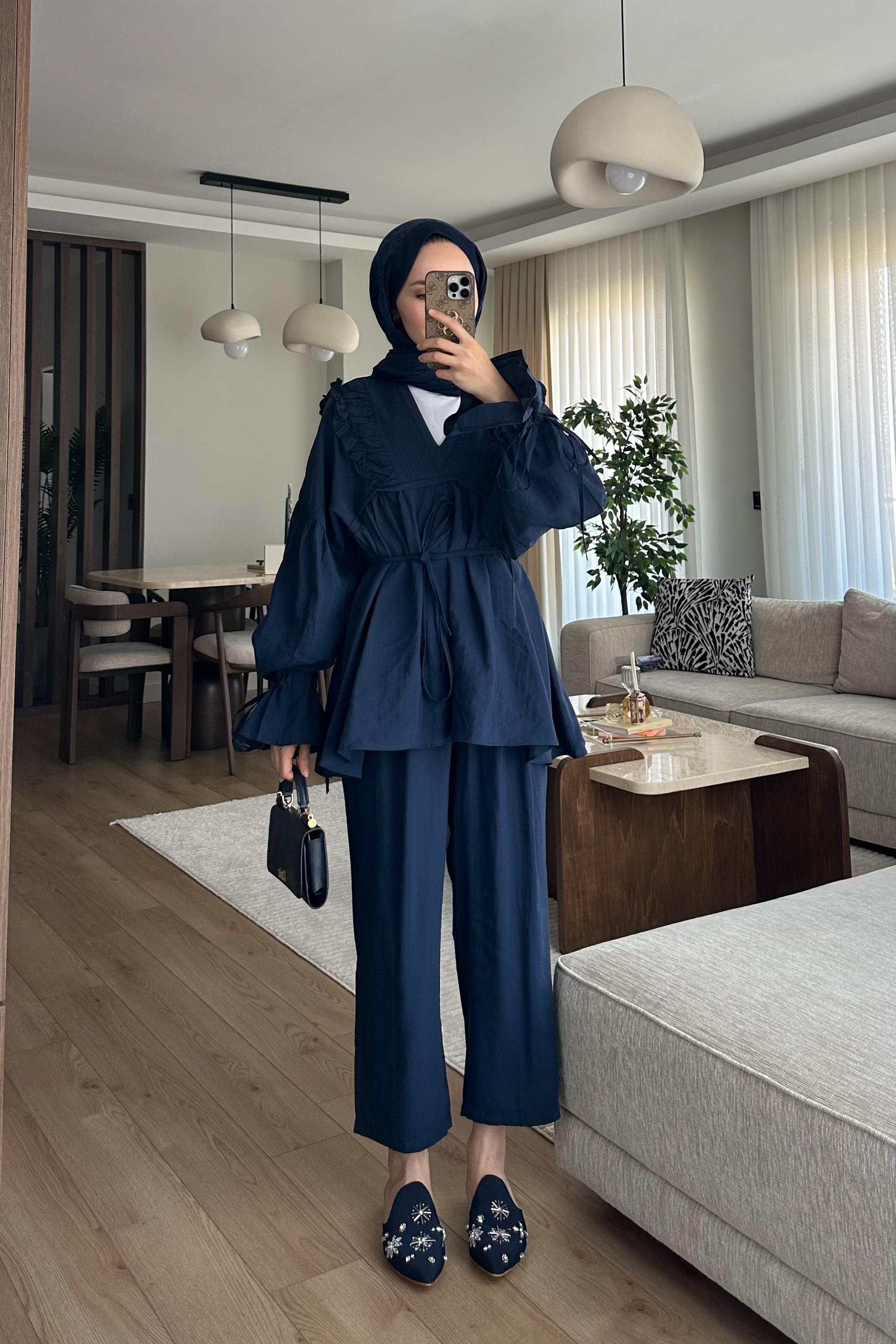 Camille Yaka Detay Pantolonlu Takım - LACİVERT