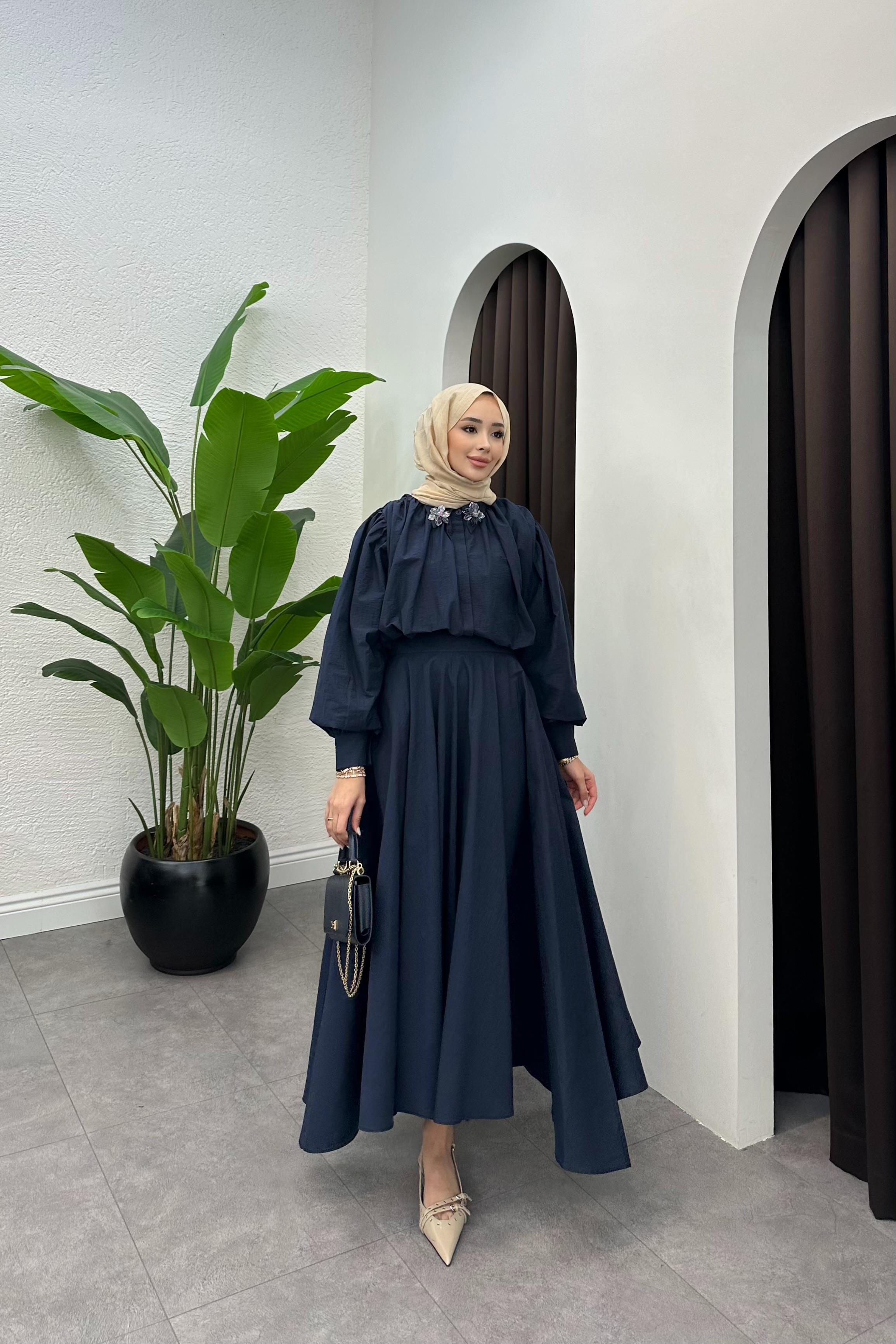 Cendy Çiçek Aksesuarlı Takım - LACİVERT