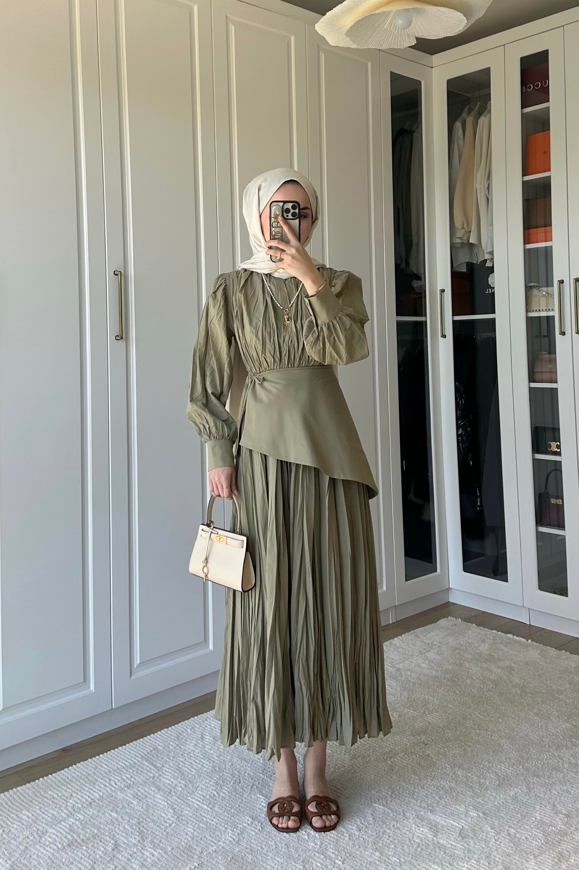 Diane Büzgülü Kuşak Detay Elbise - HAKİ