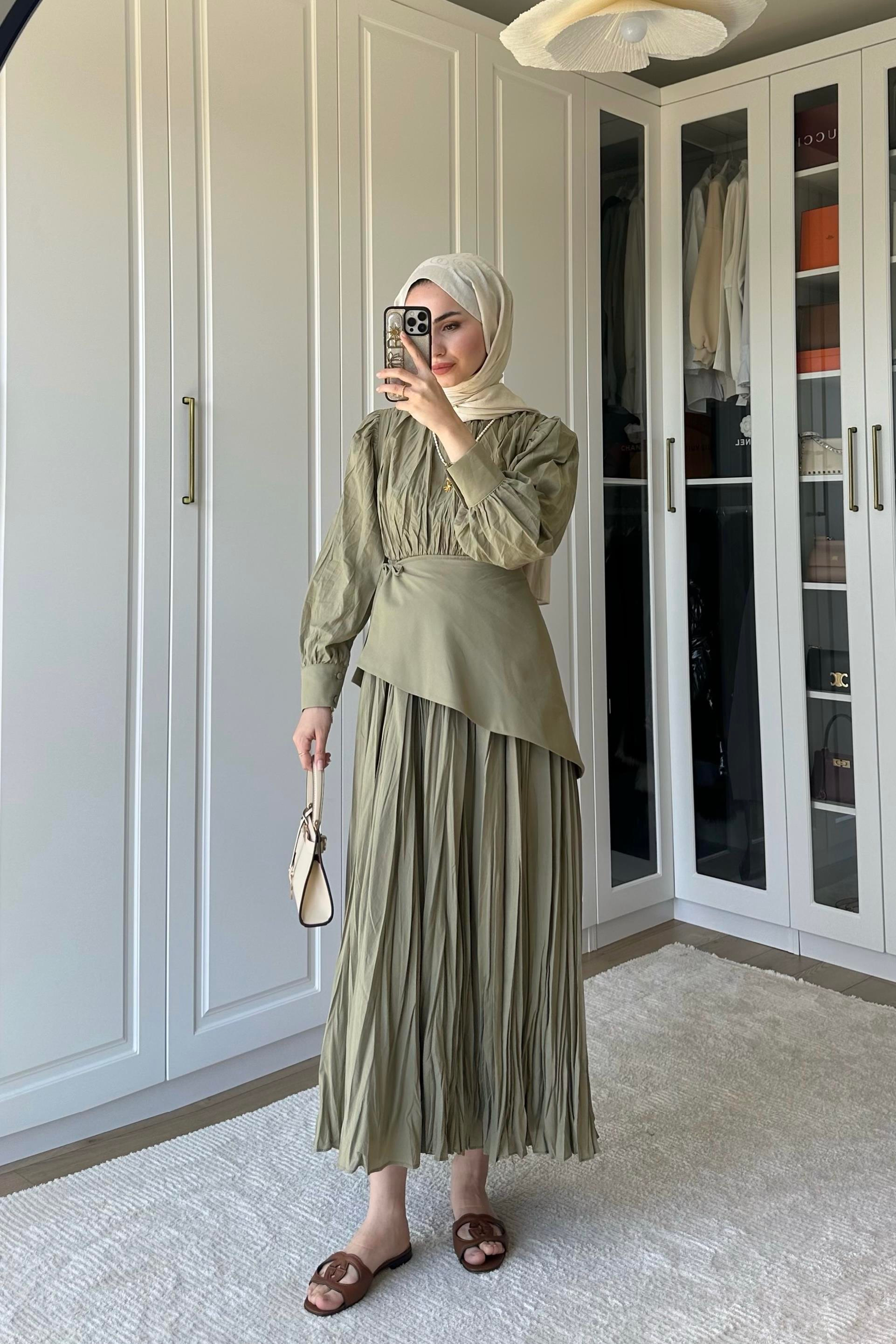 Diane Büzgülü Kuşak Detay Elbise - HAKİ