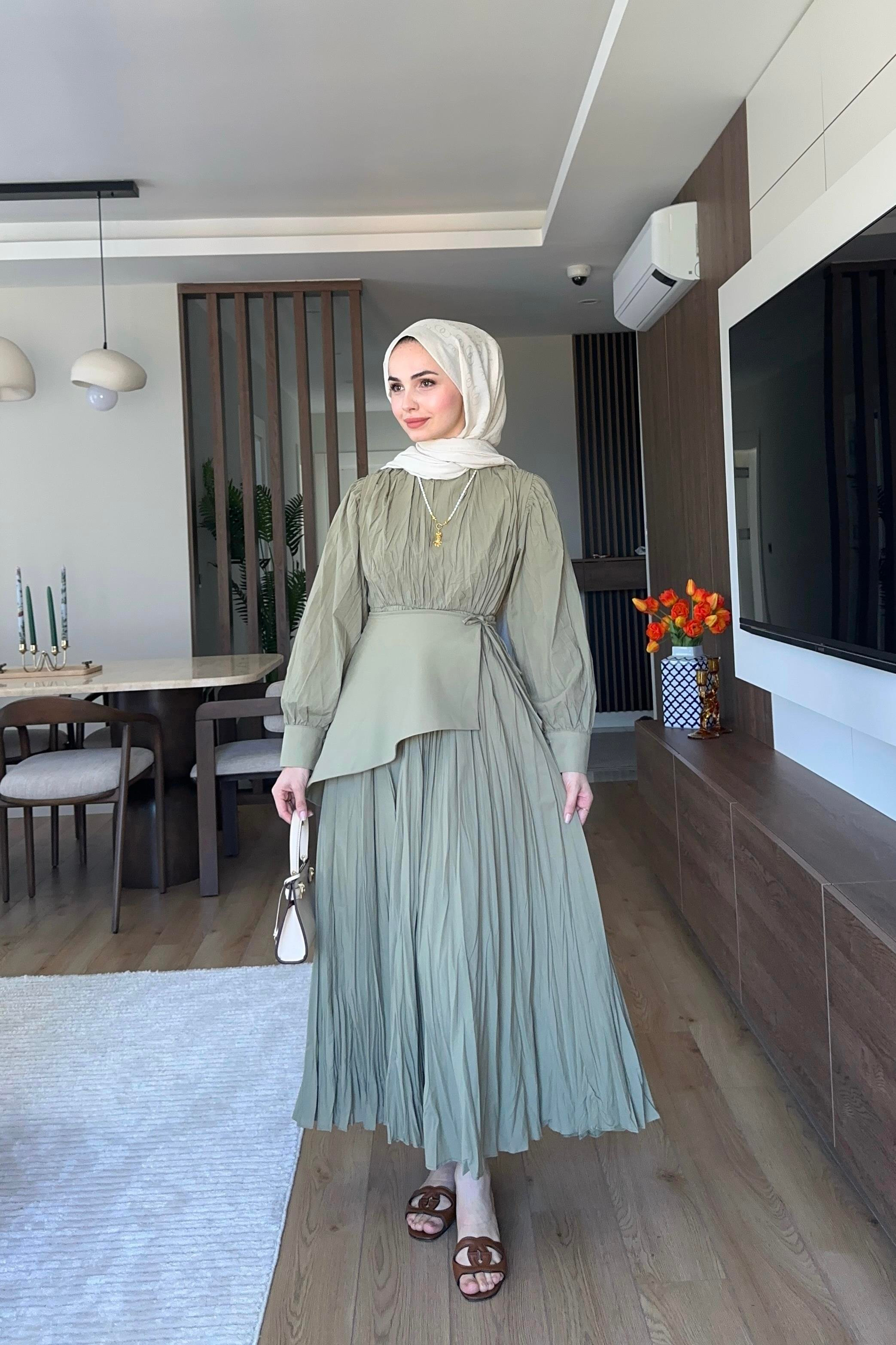 Diane Büzgülü Kuşak Detay Elbise - HAKİ