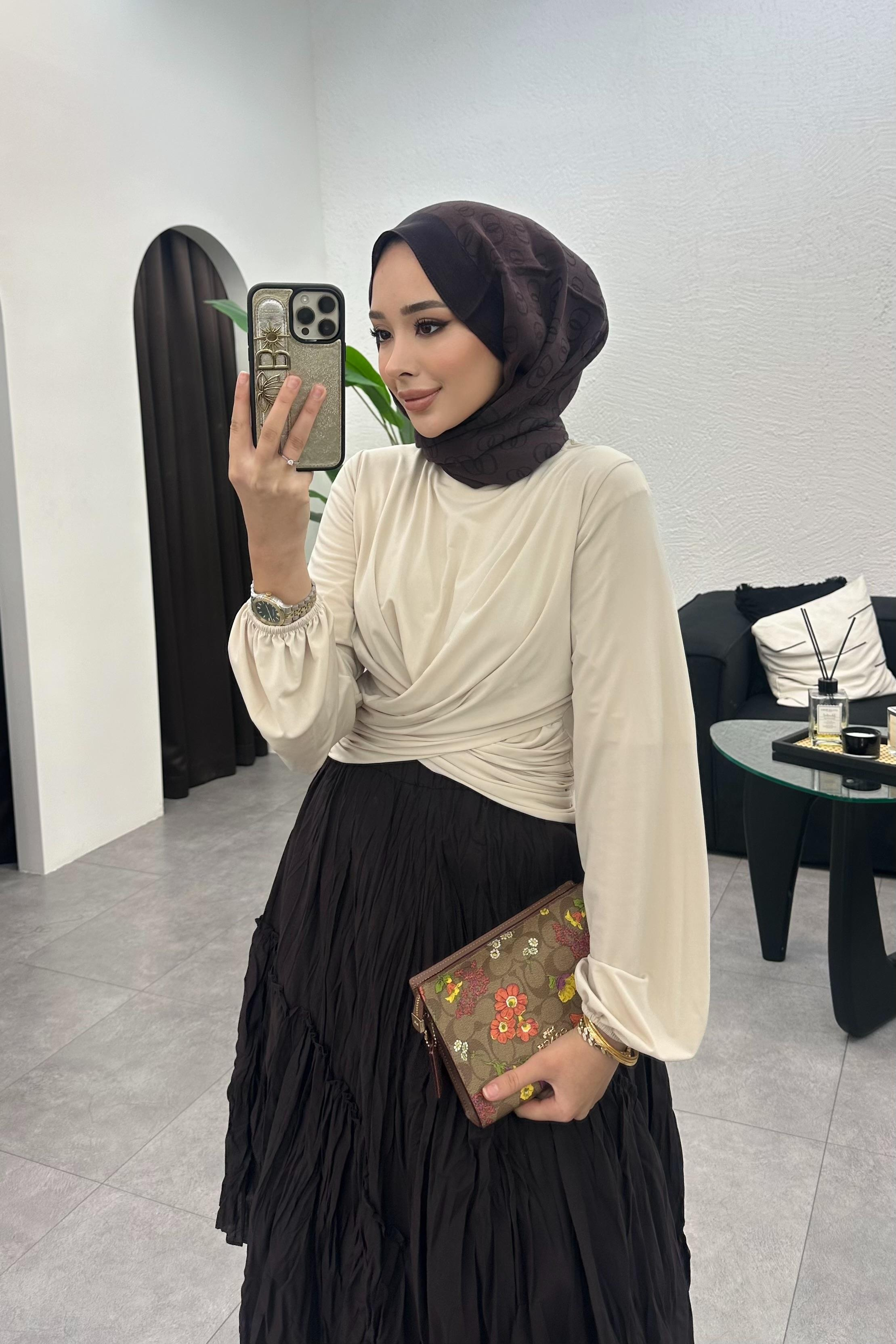 Drape Detaylı Bluz - TAŞ