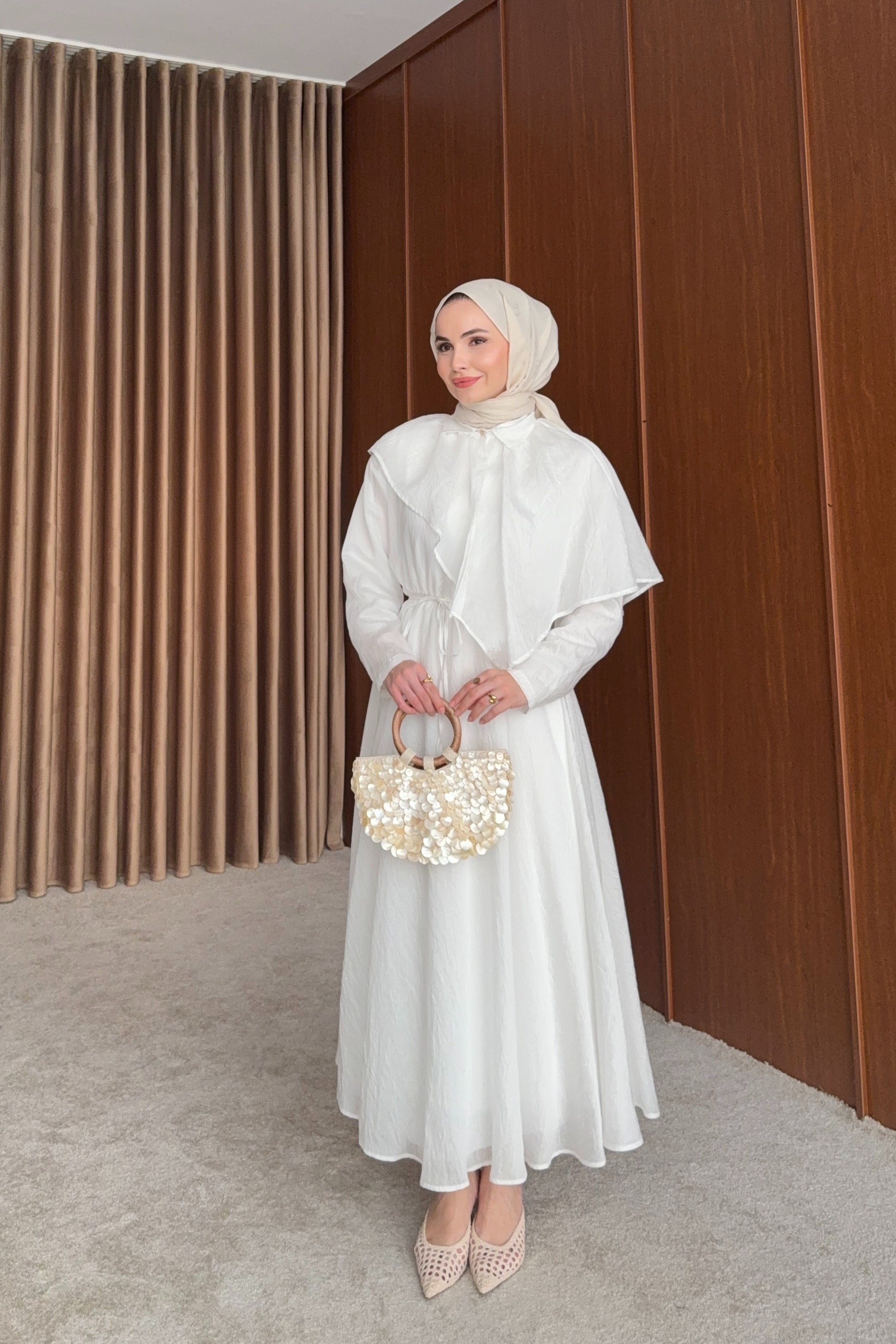 Elsa Pelerinli Elbise - BEYAZ