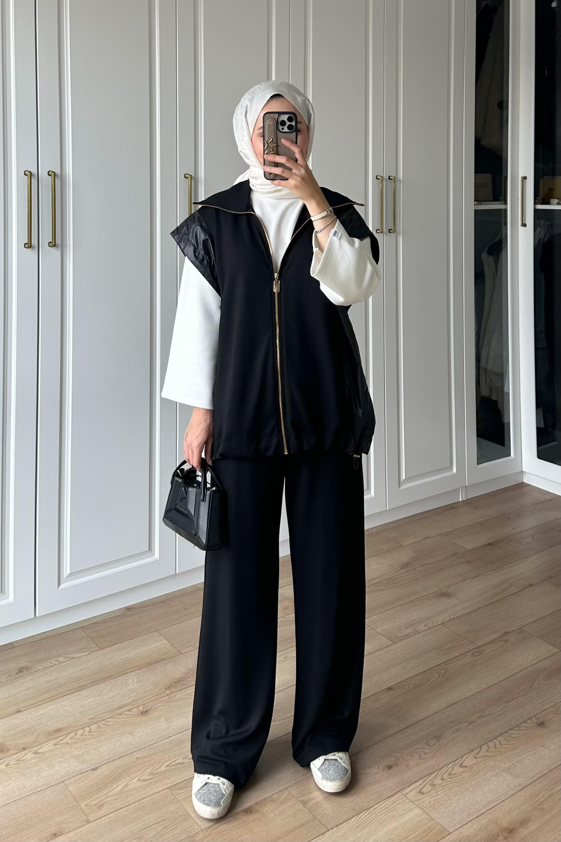 Garni Detaylı Yelek Takım - SİYAH